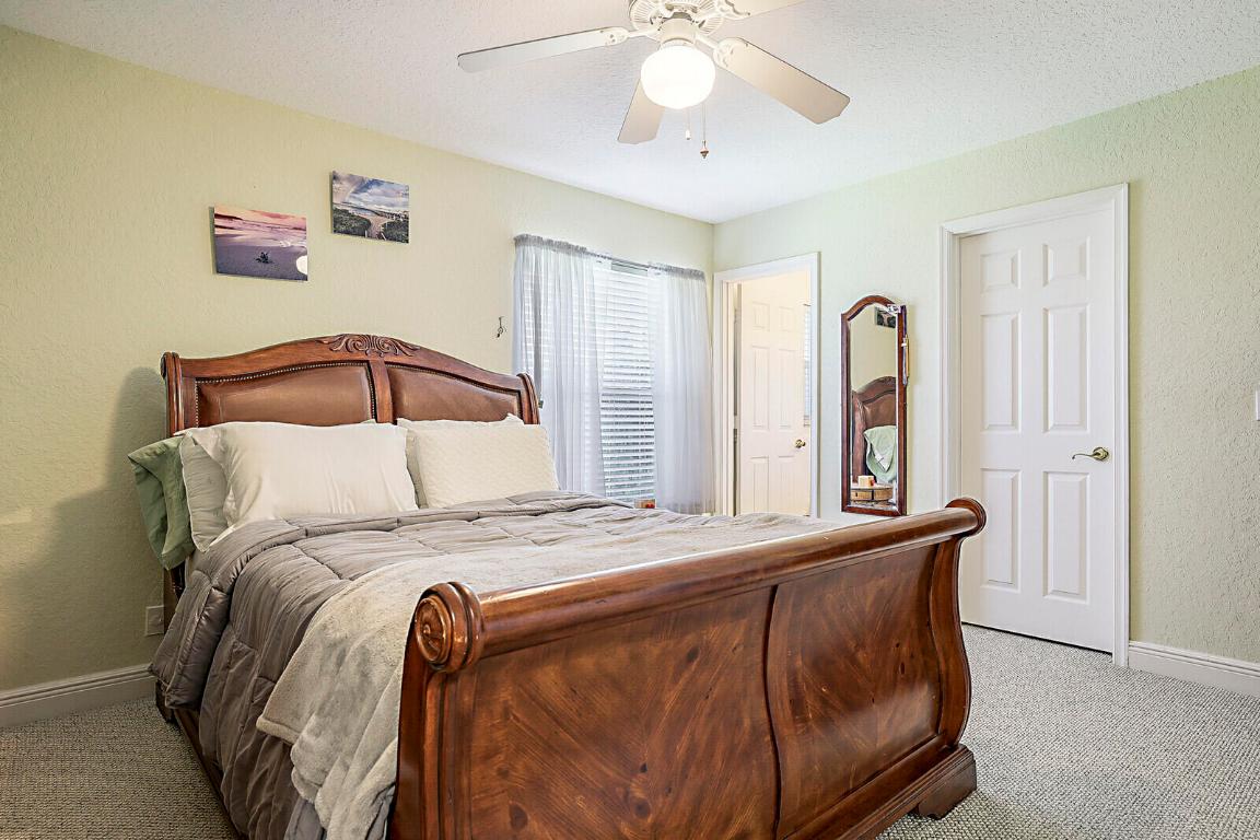 9525 Cross Creek Drive