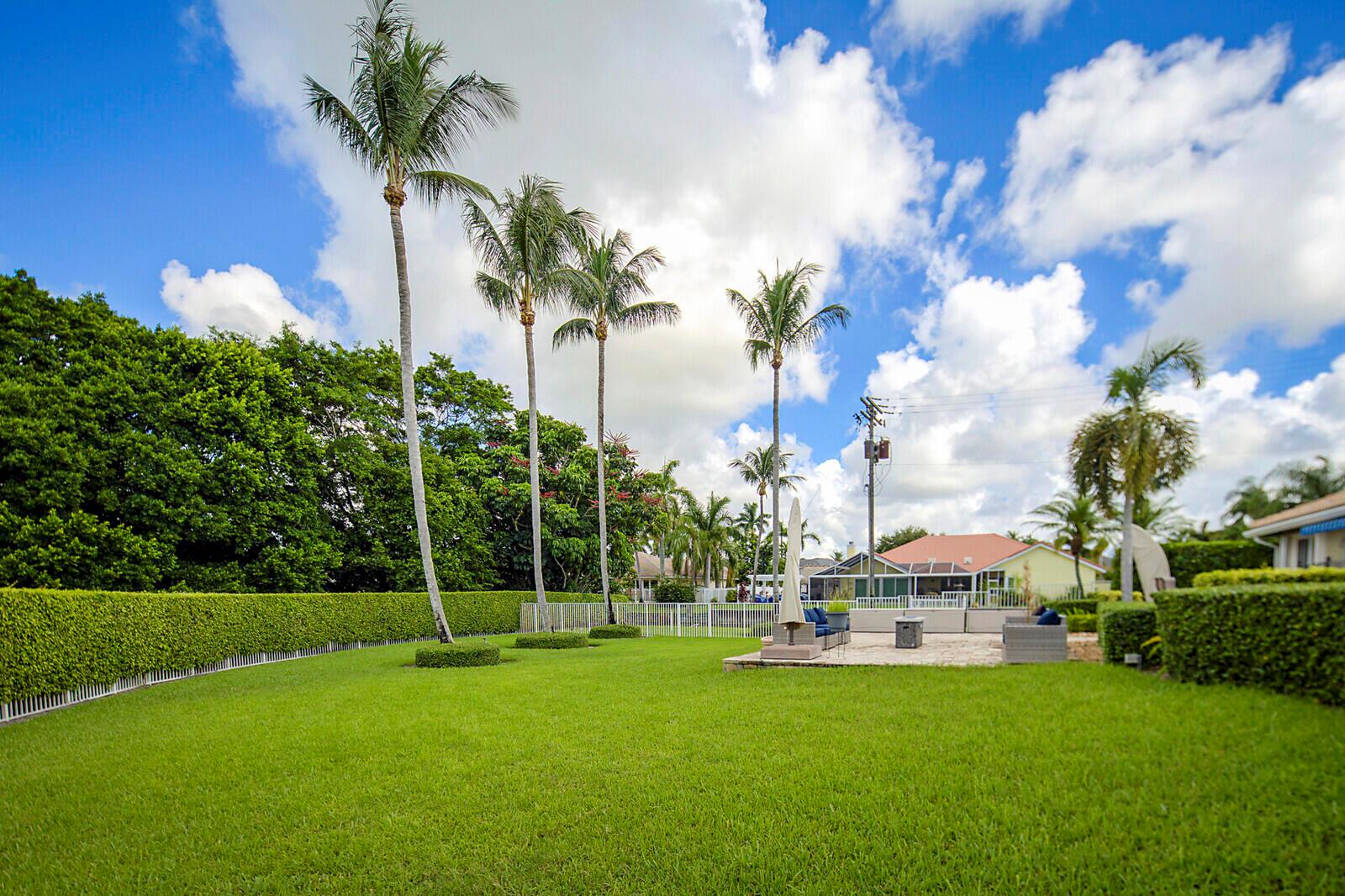 9525 Cross Creek Drive