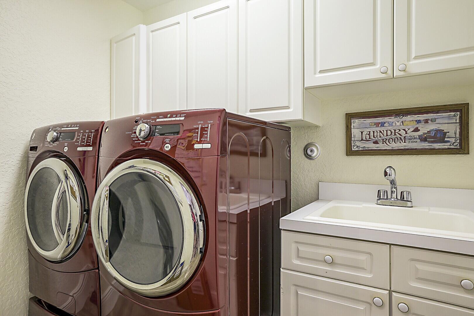 9525 Cross Creek Drive