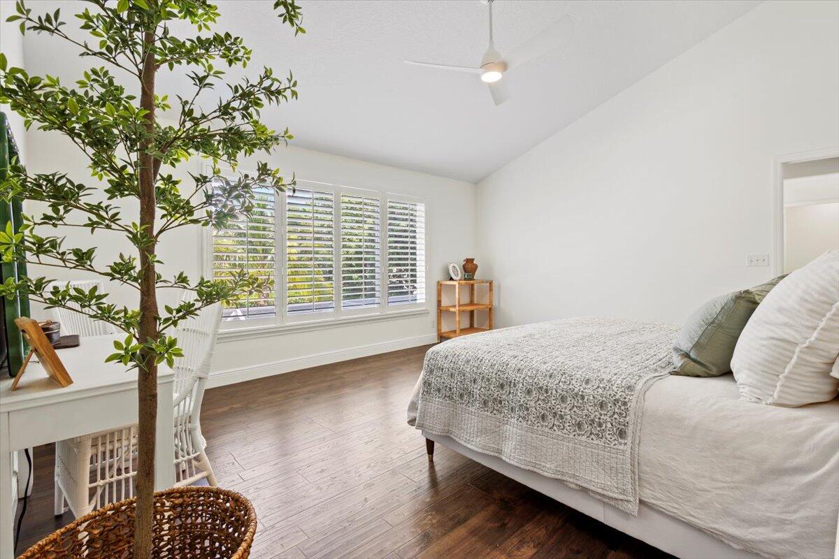 10117 Hunt Club Lane