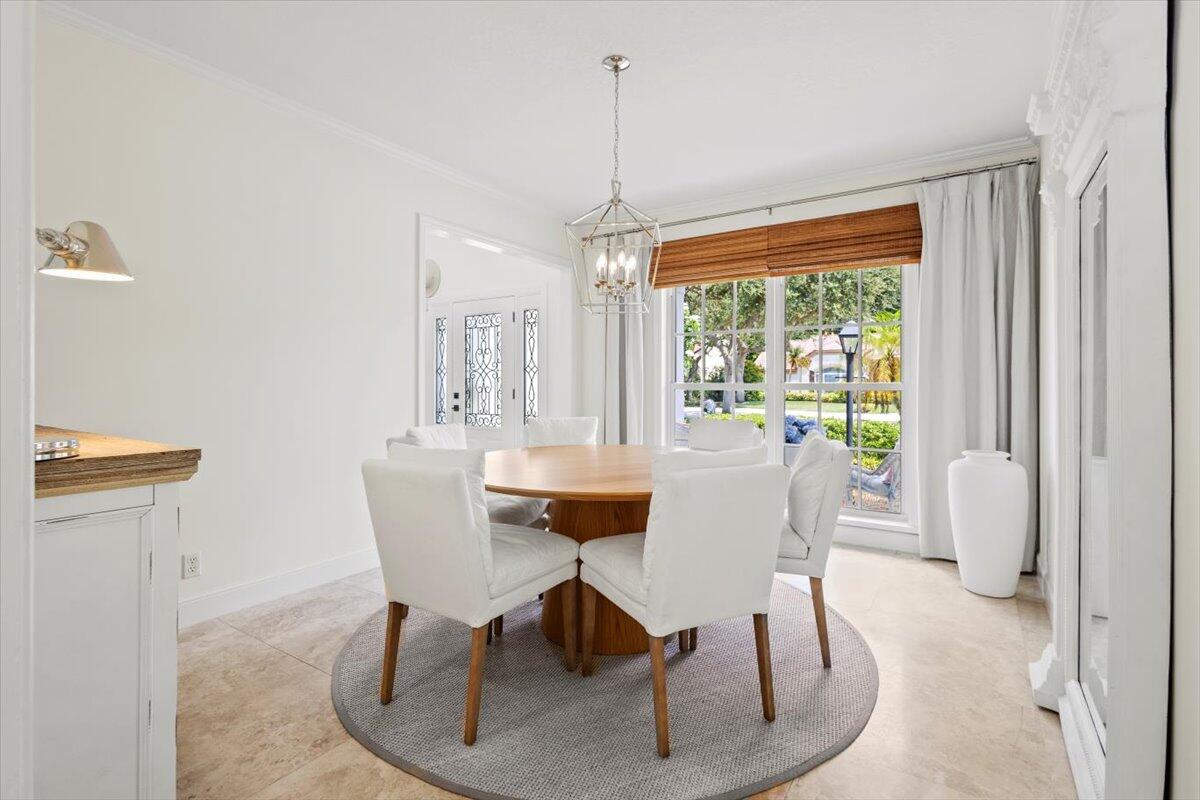 10117 Hunt Club Lane
