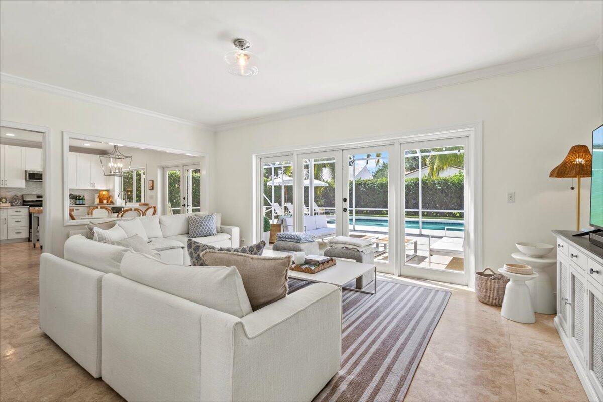 10117 Hunt Club Lane
