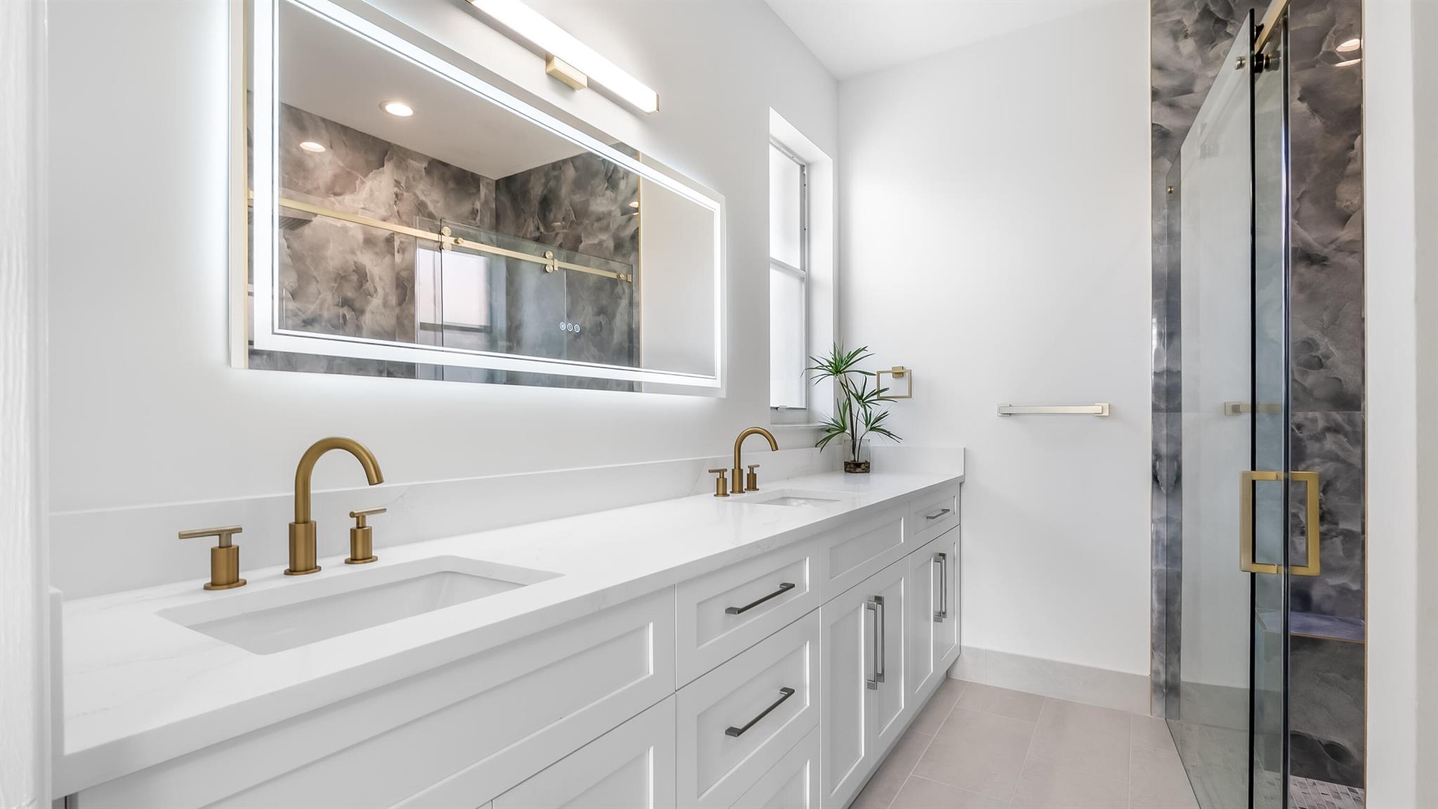 10849 Royal Caribbean Circle