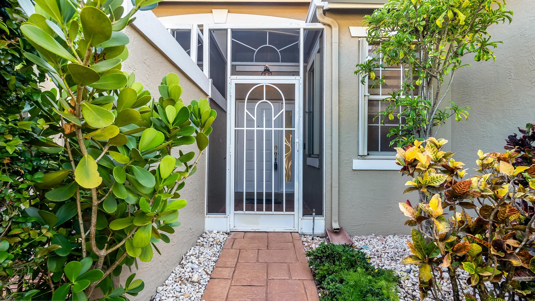 10849 Royal Caribbean Circle