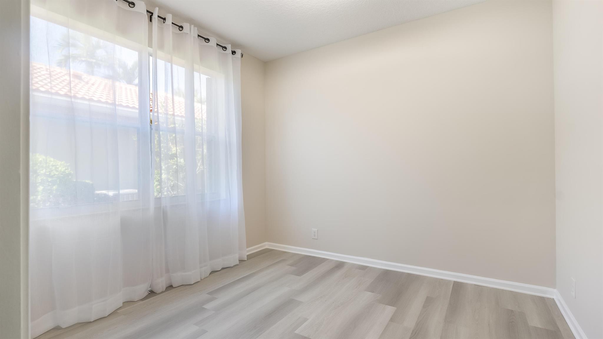 10849 Royal Caribbean Circle