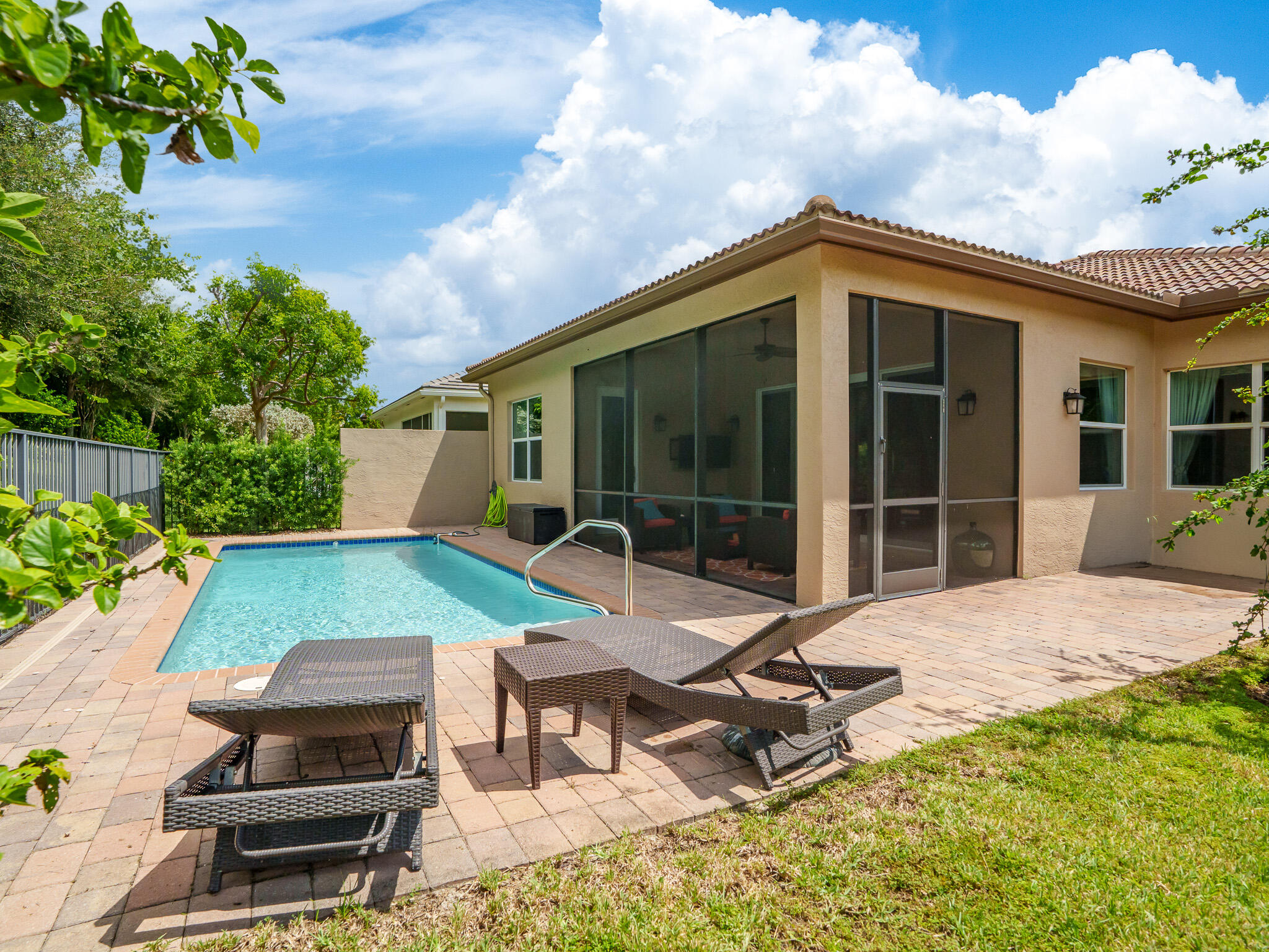 8299 Arabian Range Road