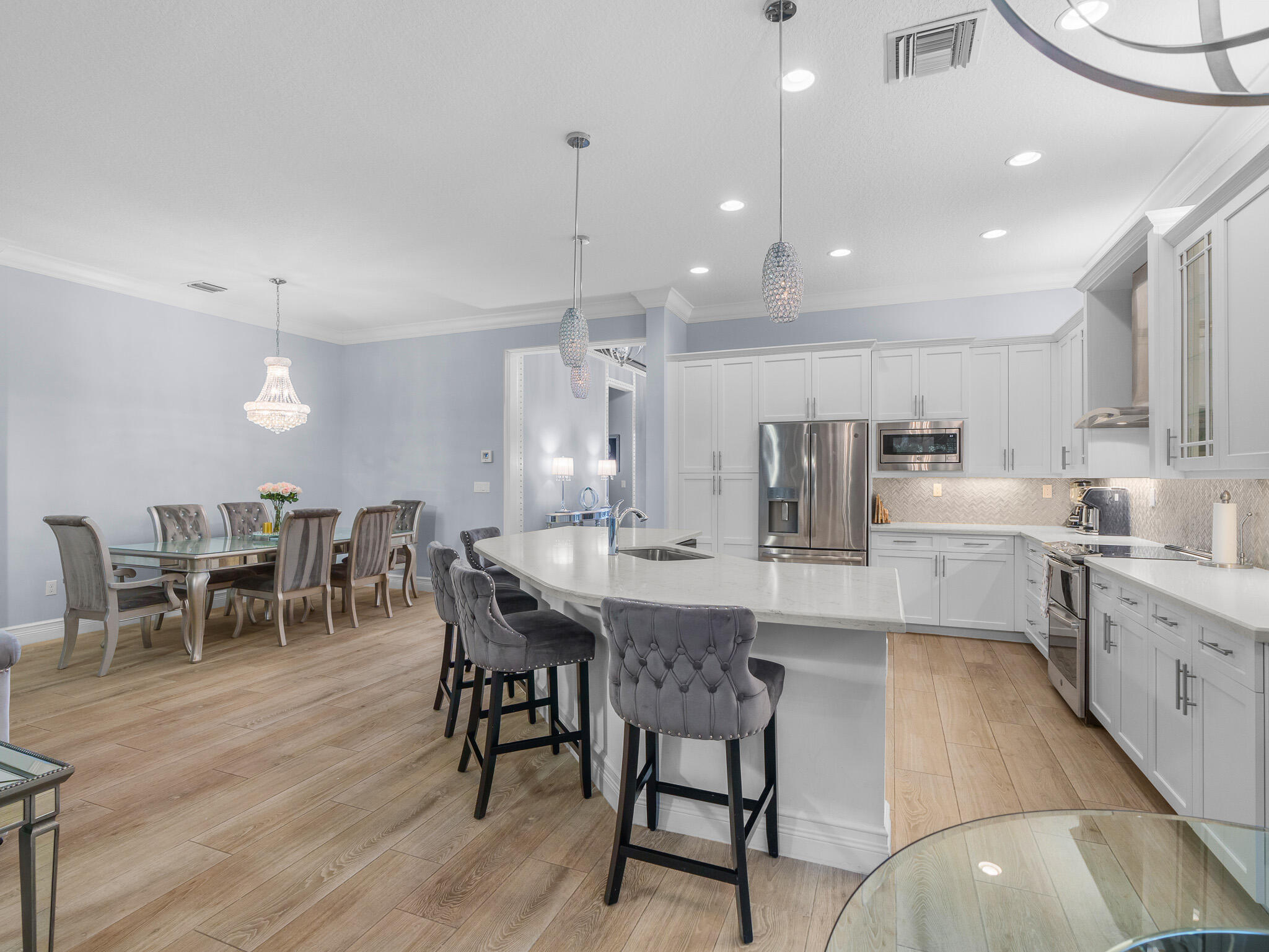 8299 Arabian Range Road