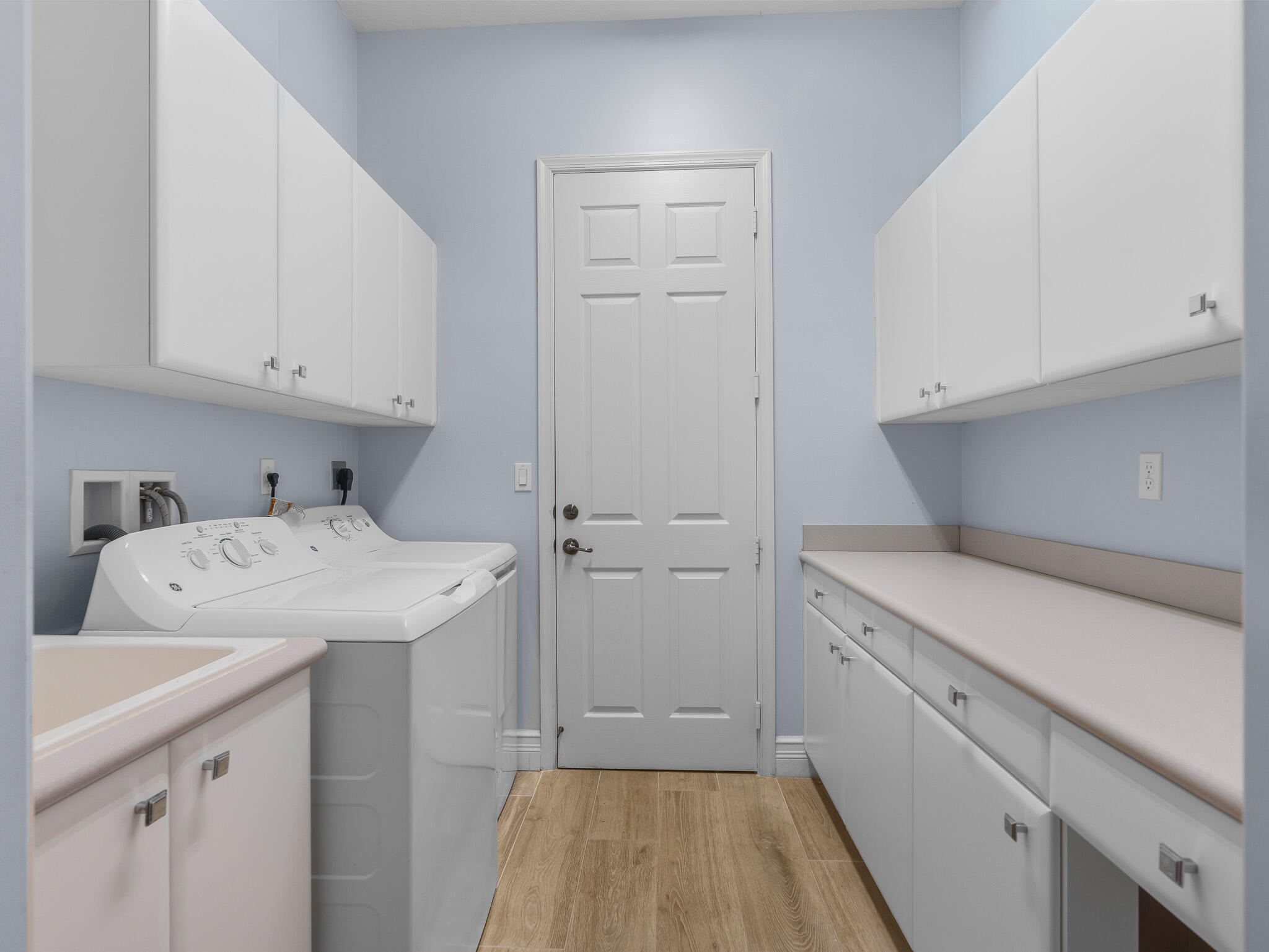 8299 Arabian Range Road