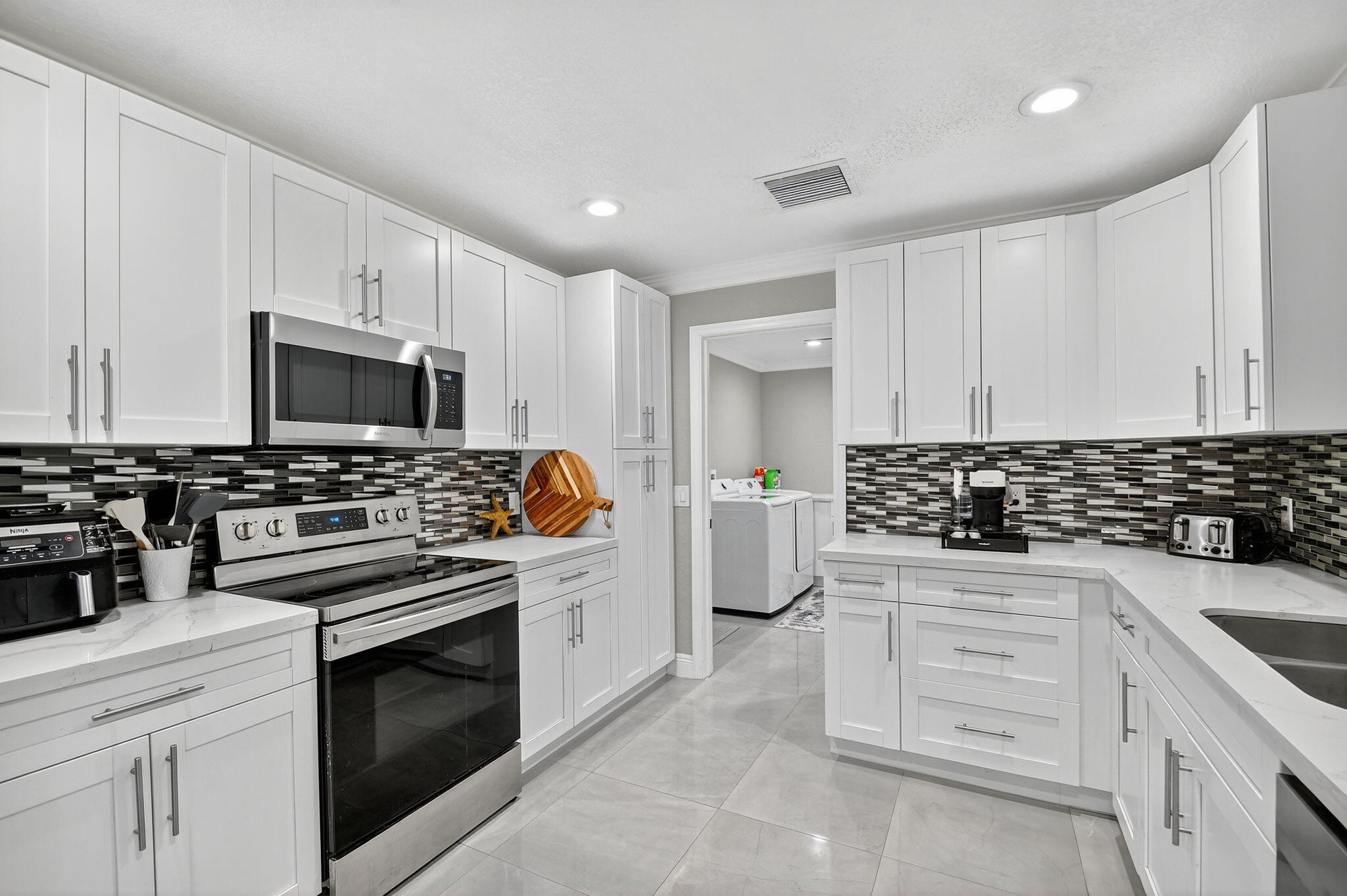 2760 SW 11th Street