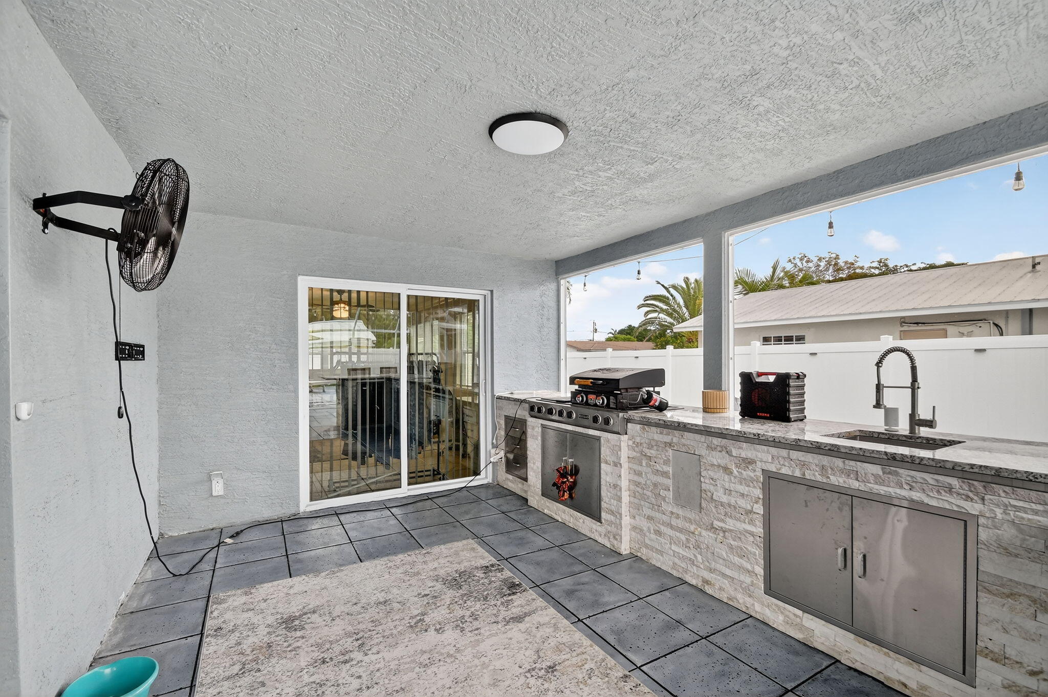 2760 SW 11th Street
