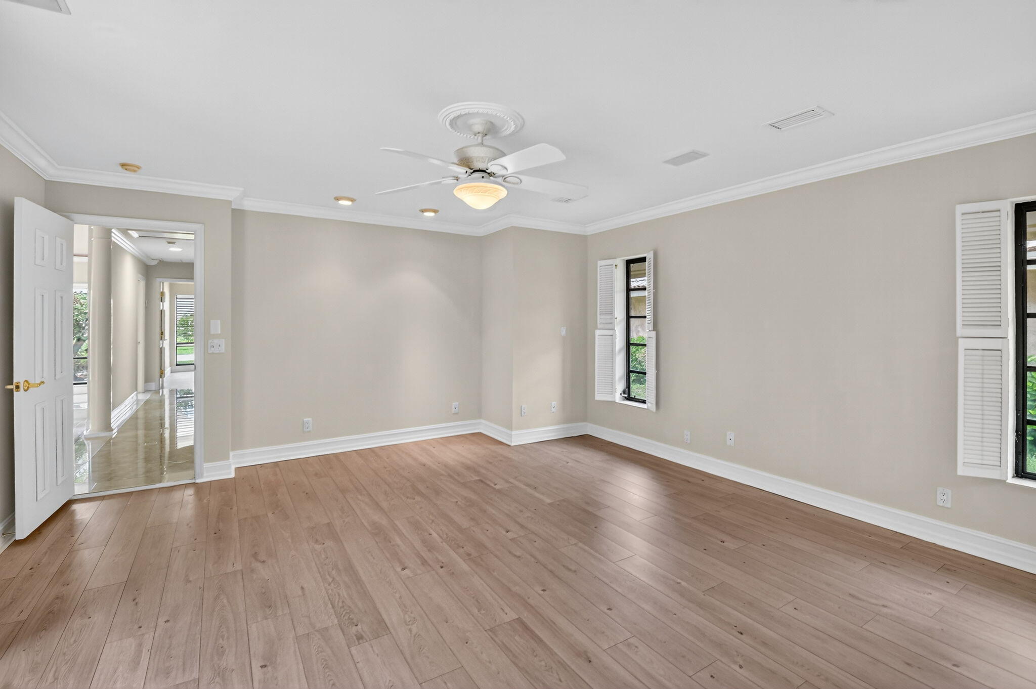 5884 Pinebrook Drive