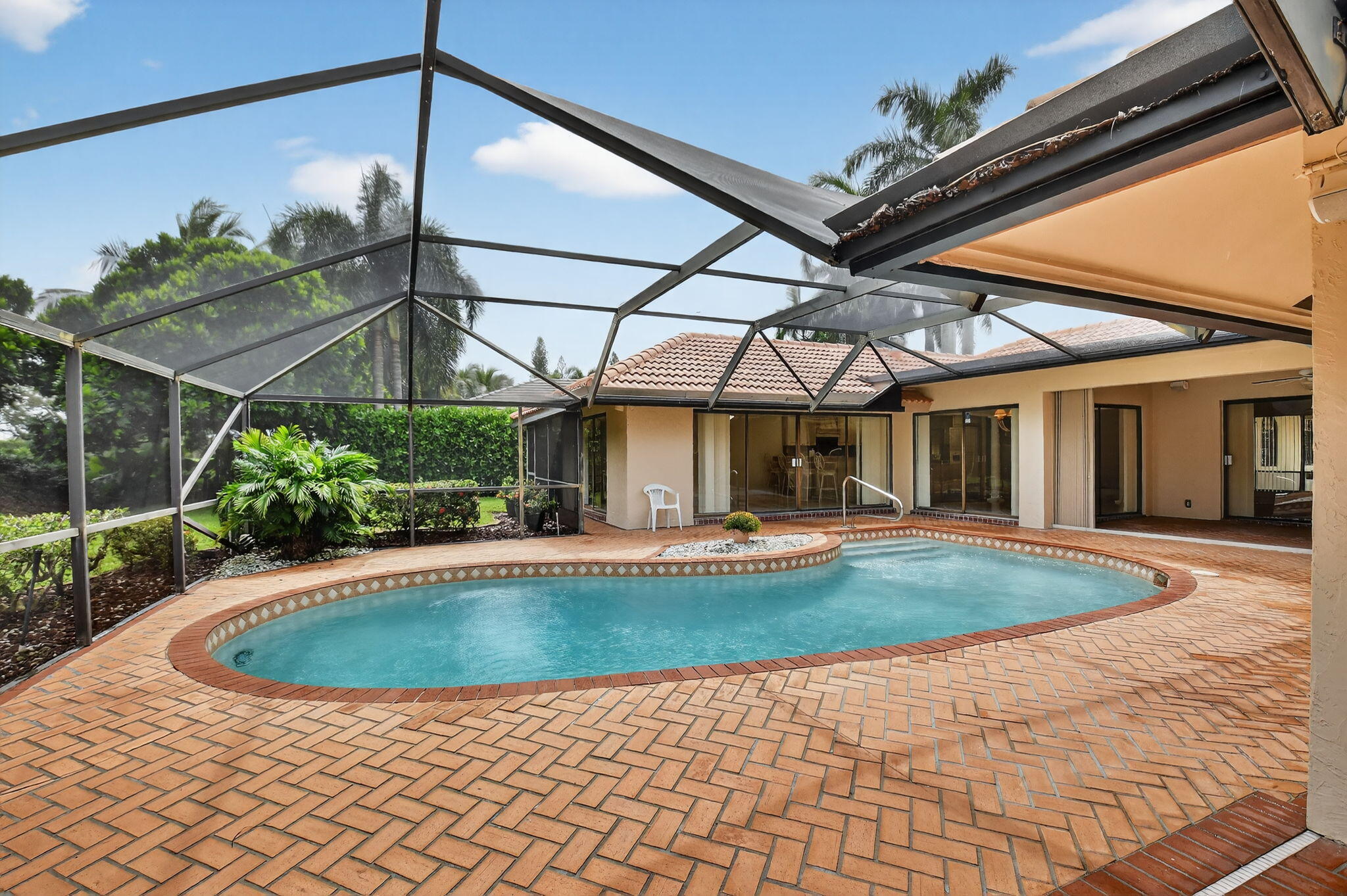5884 Pinebrook Drive
