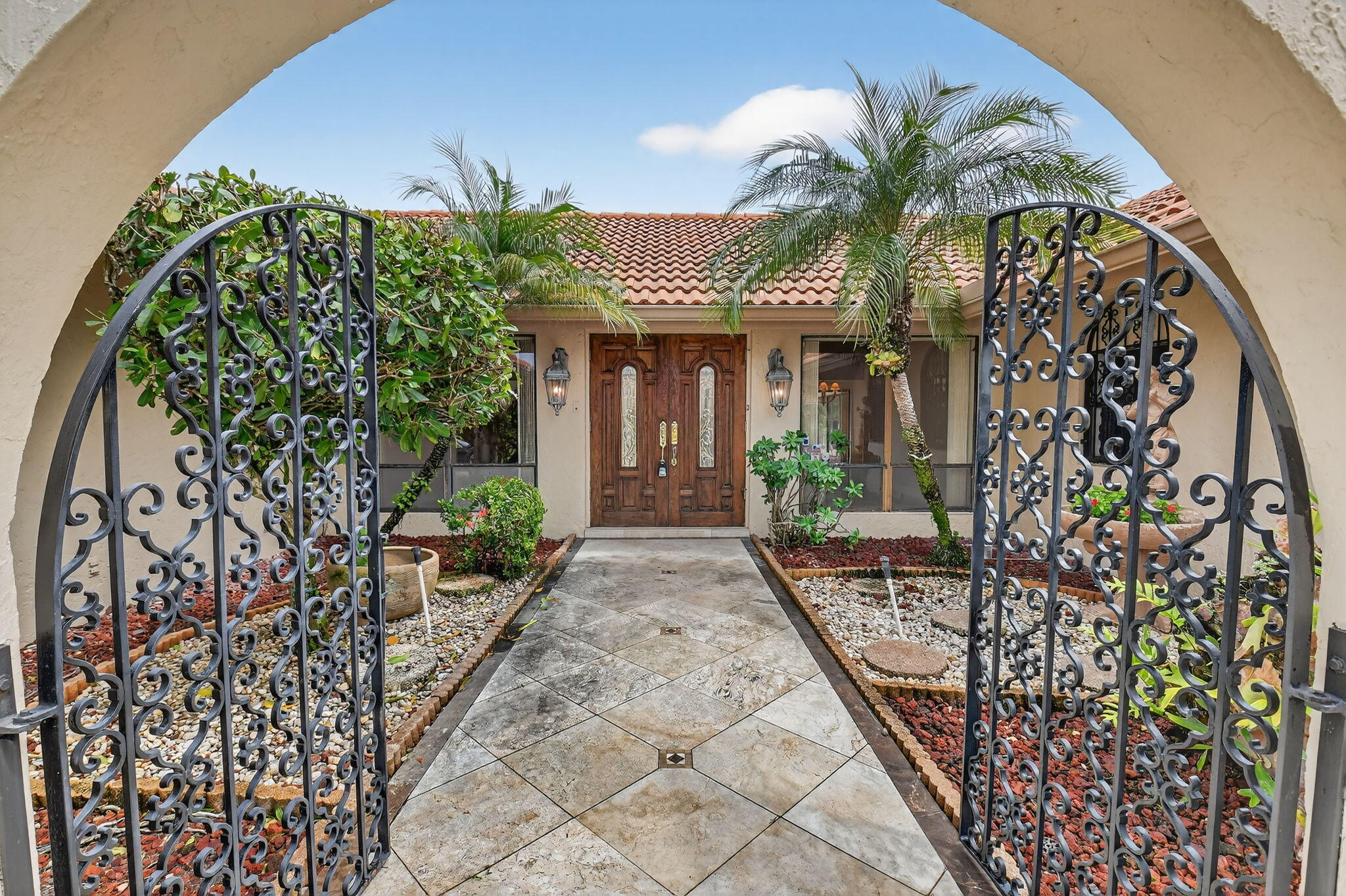 5884 Pinebrook Drive