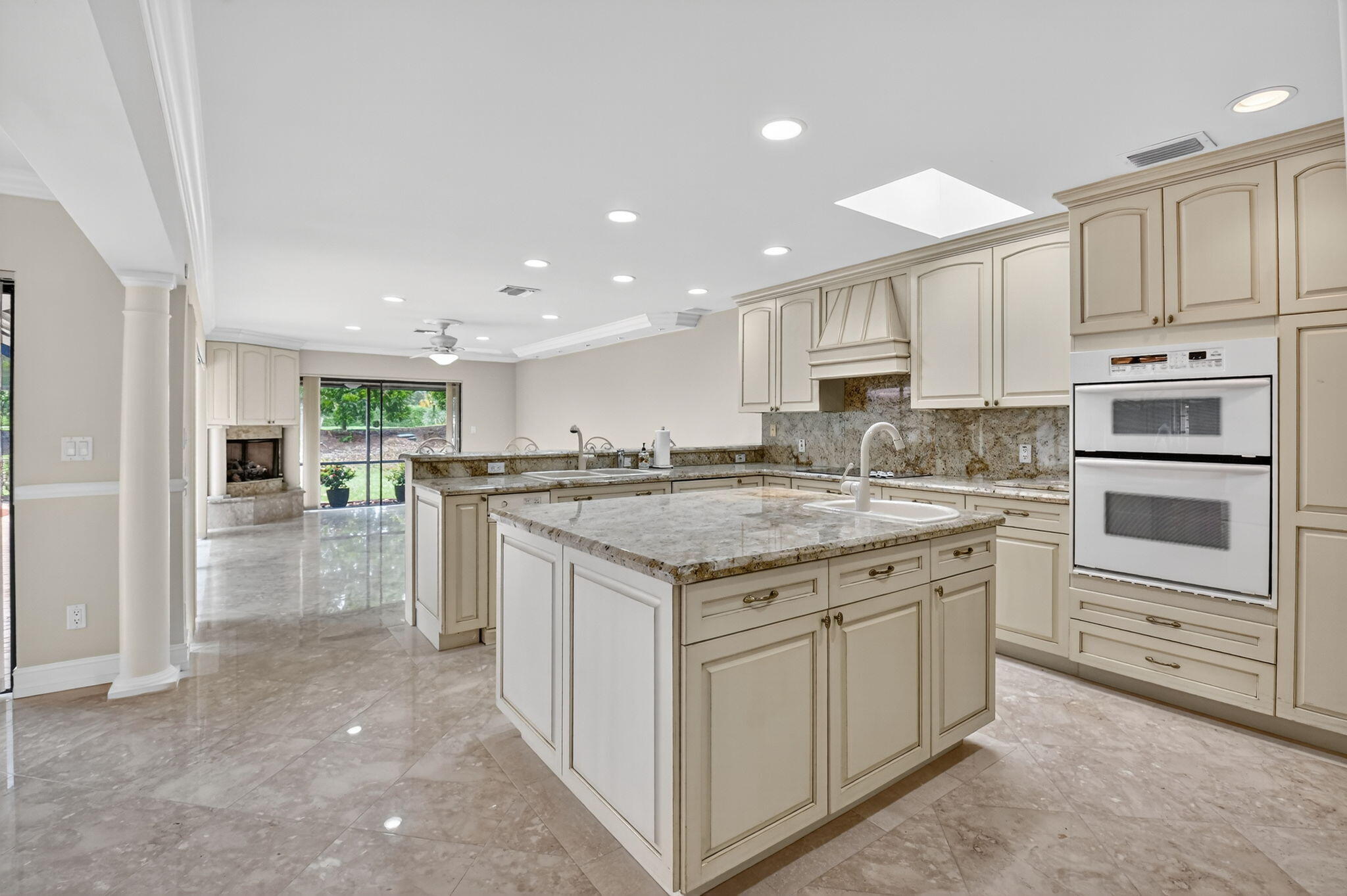 5884 Pinebrook Drive