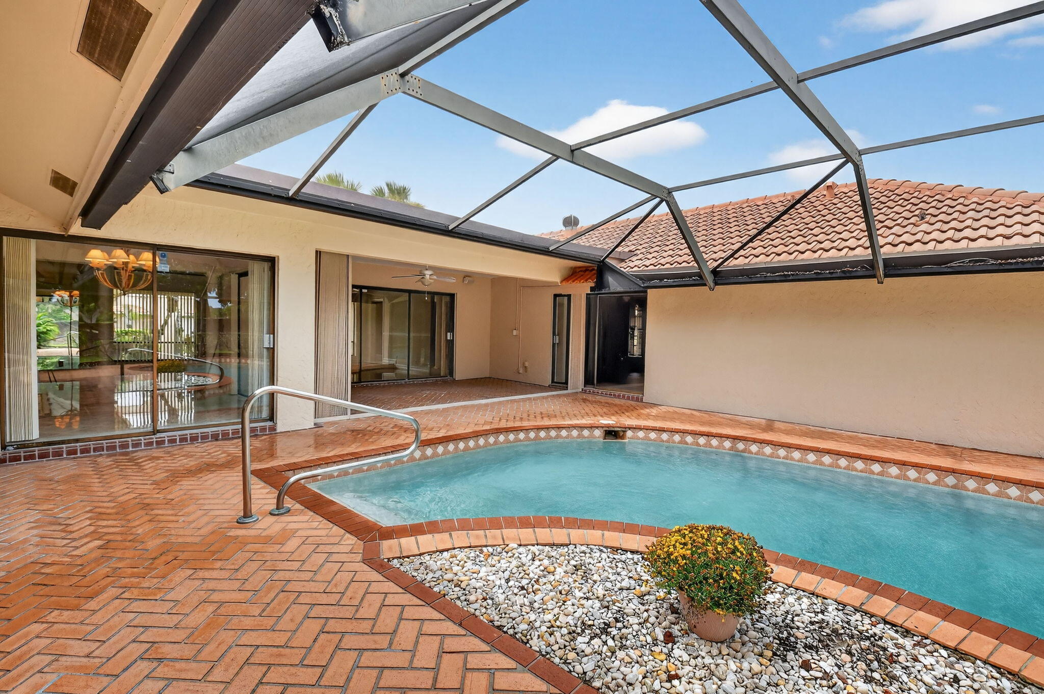 5884 Pinebrook Drive