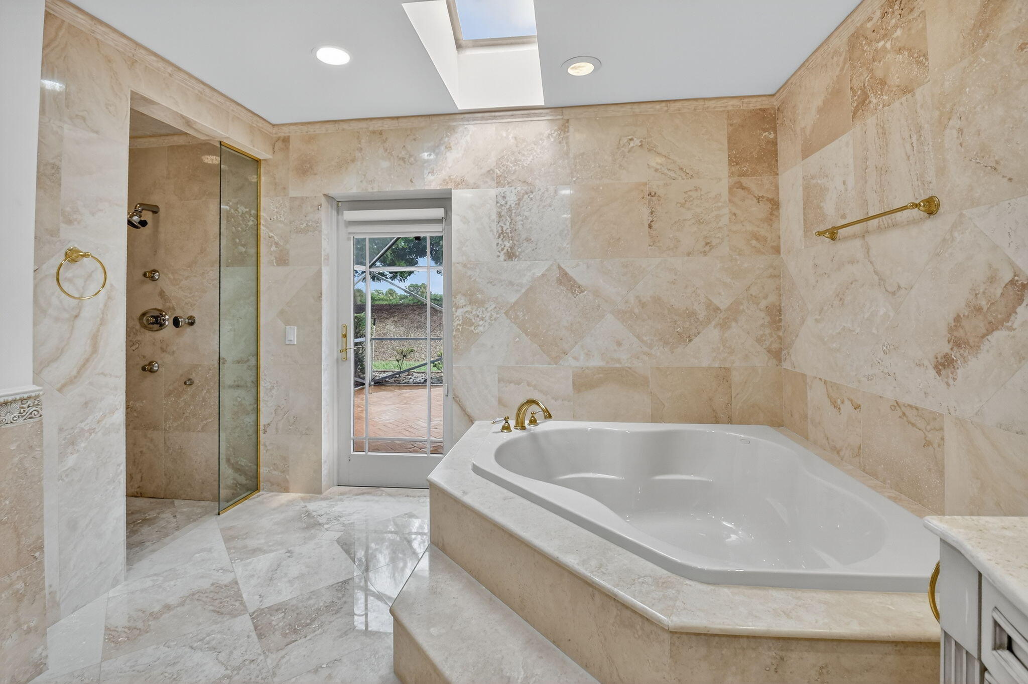 5884 Pinebrook Drive