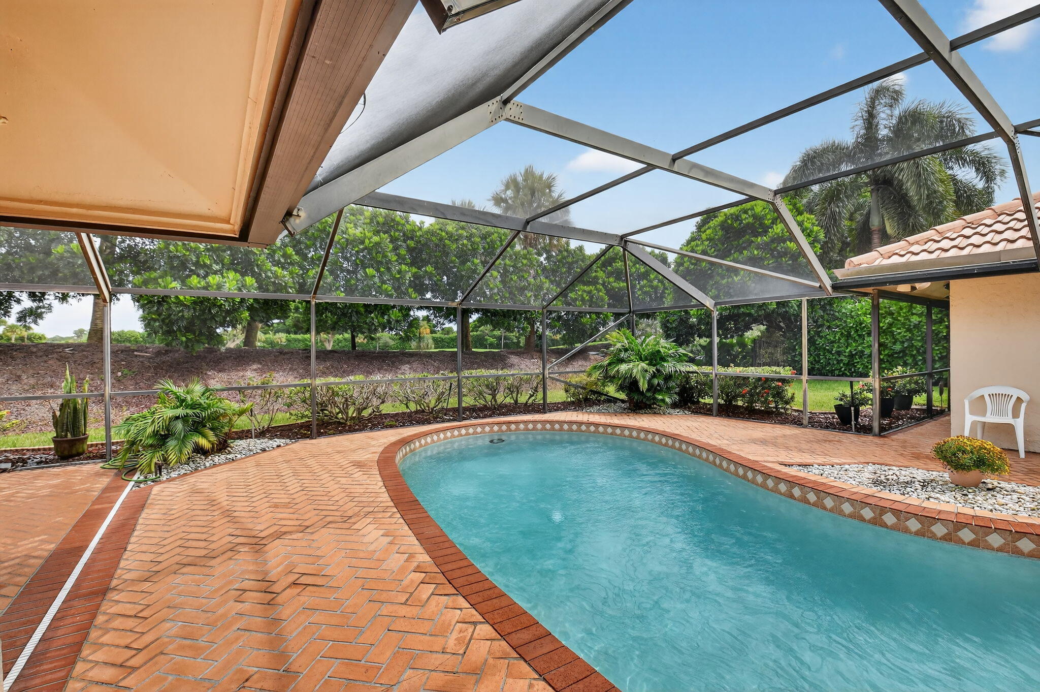 5884 Pinebrook Drive