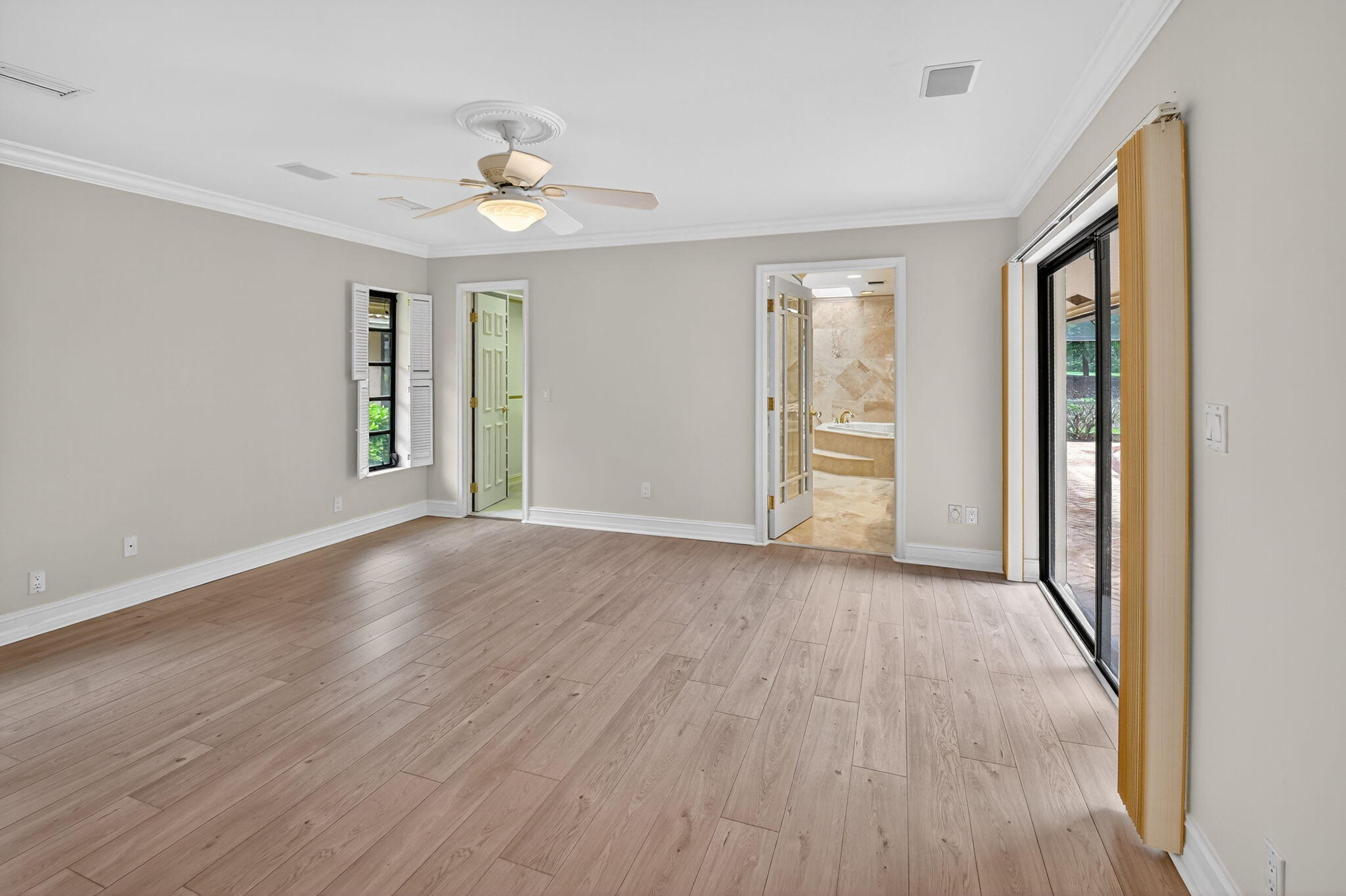 5884 Pinebrook Drive