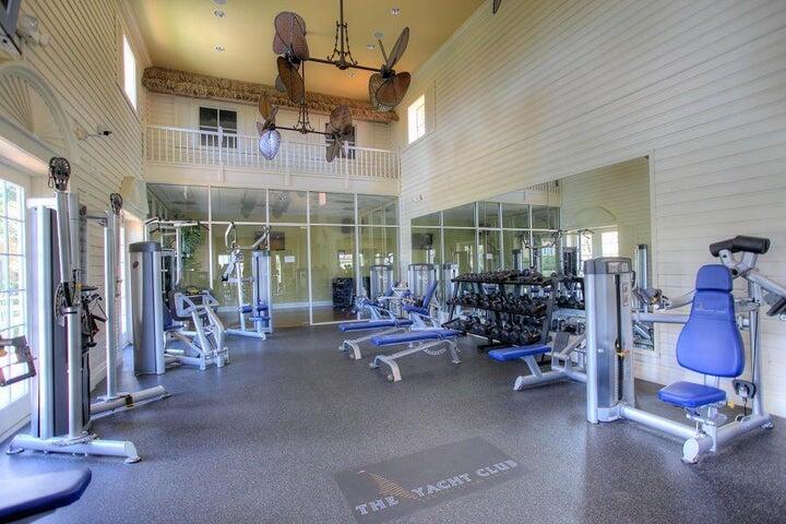 160 Yacht Club Way 102