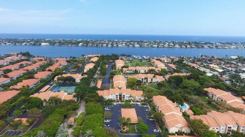 160 Yacht Club Way 102