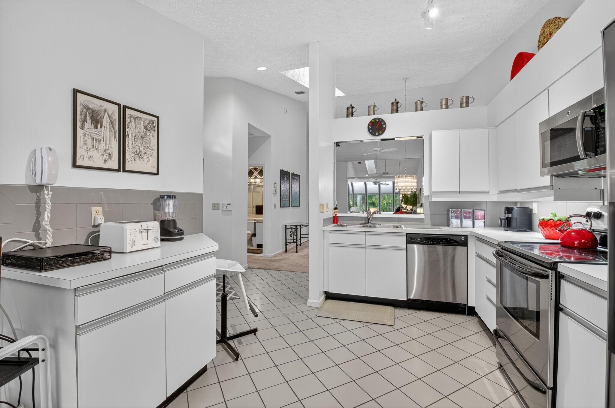 22709 Meridiana Drive