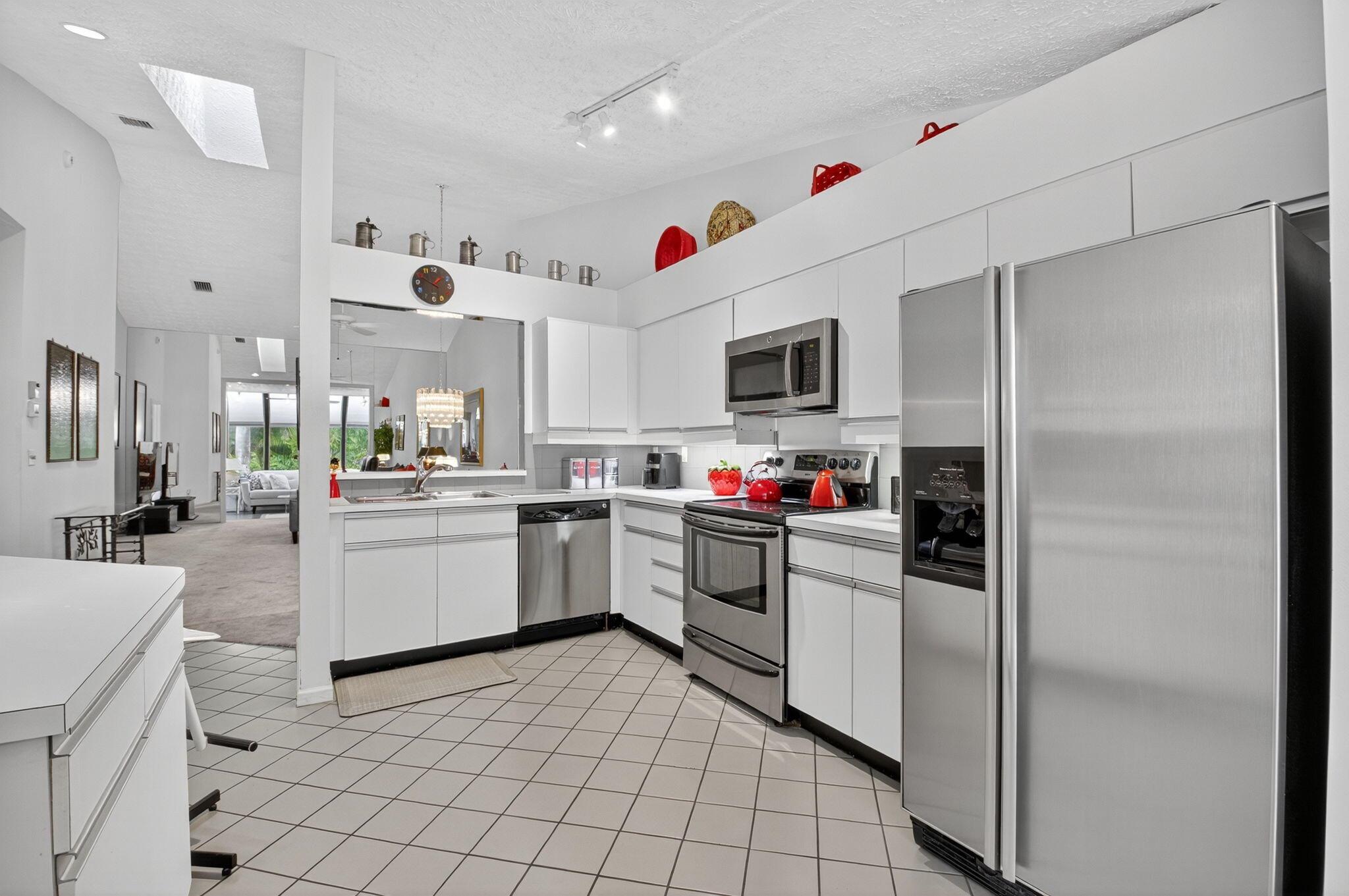 22709 Meridiana Drive