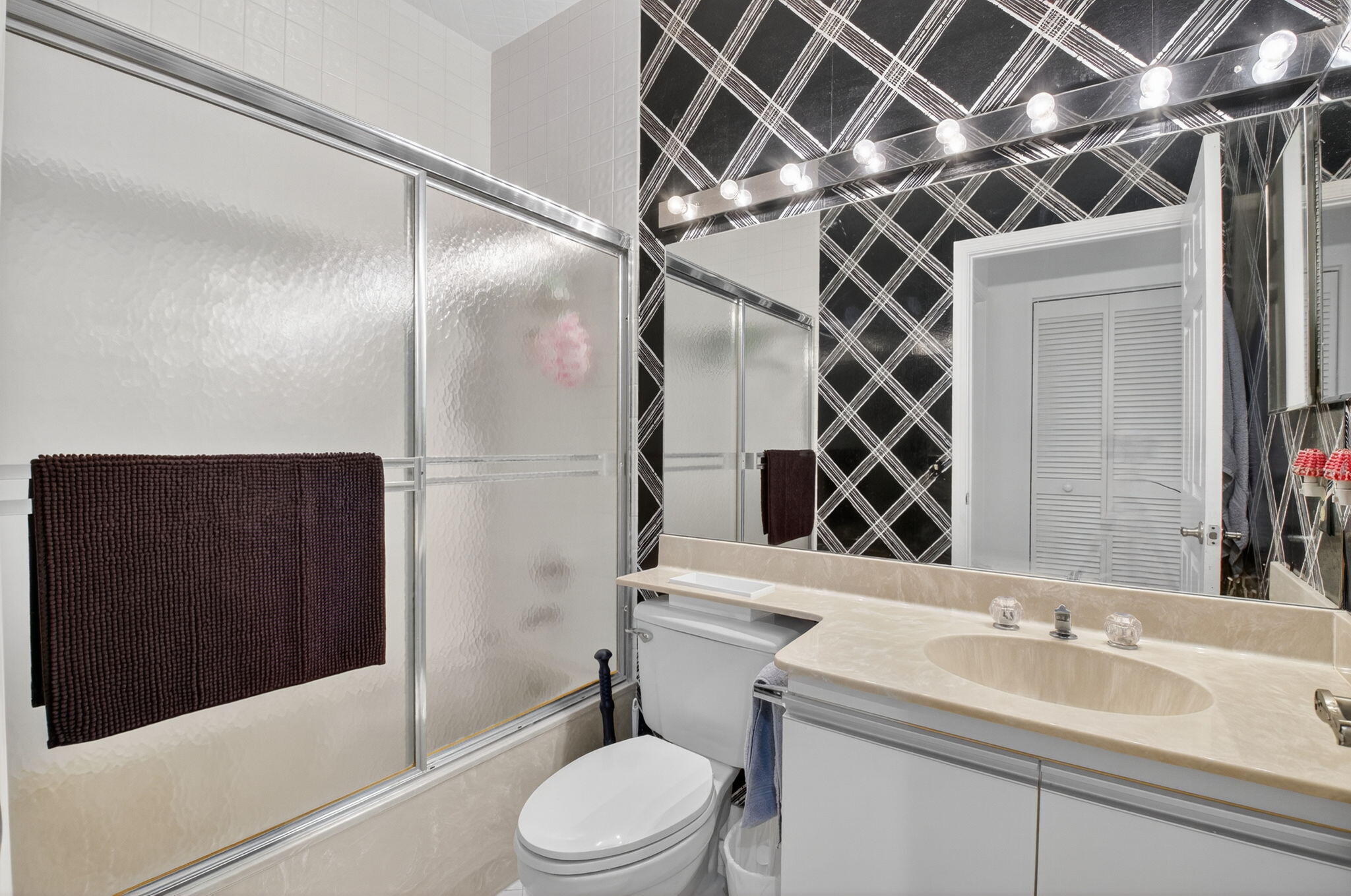 22709 Meridiana Drive