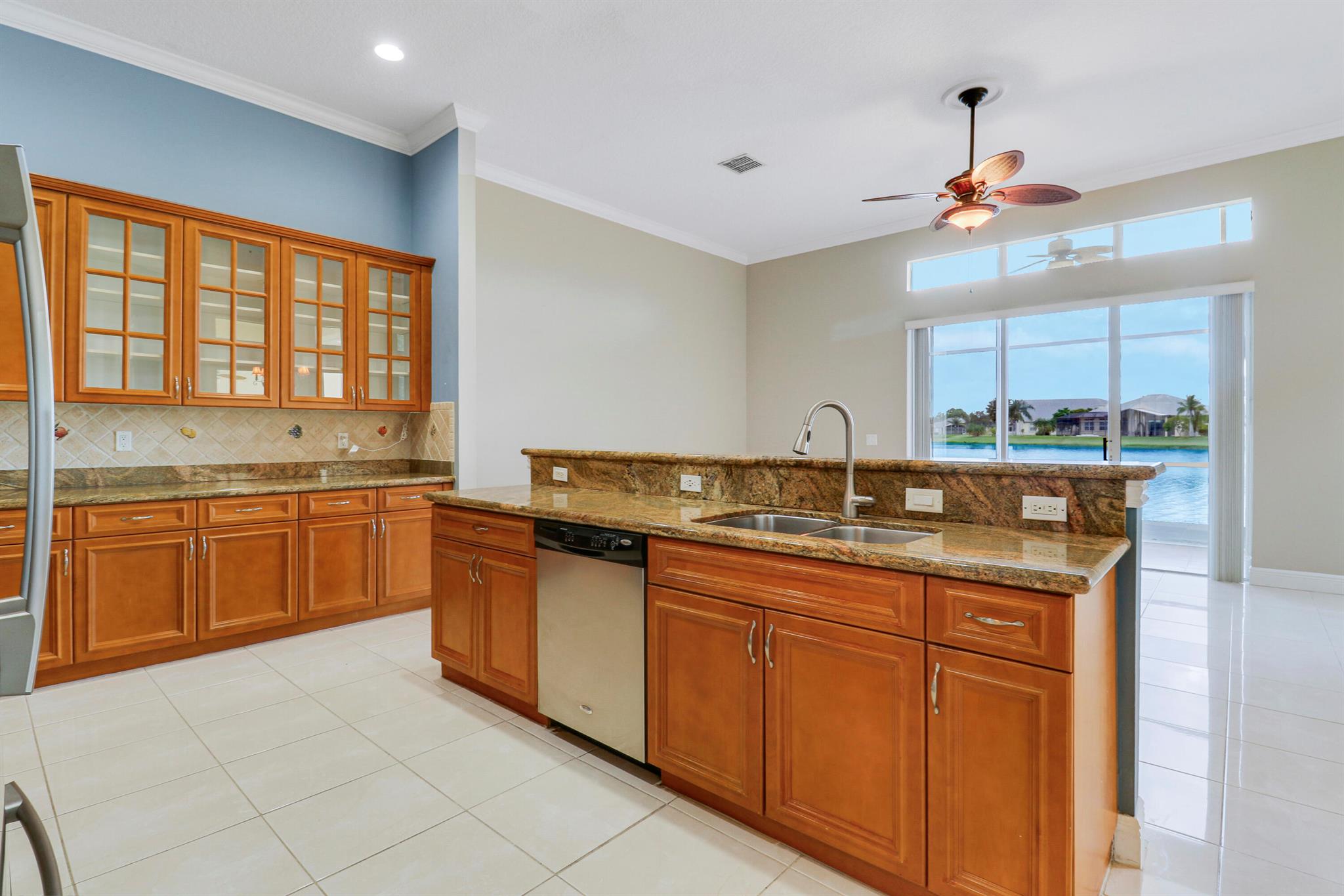 152 NW Magnolia Lakes Boulevard