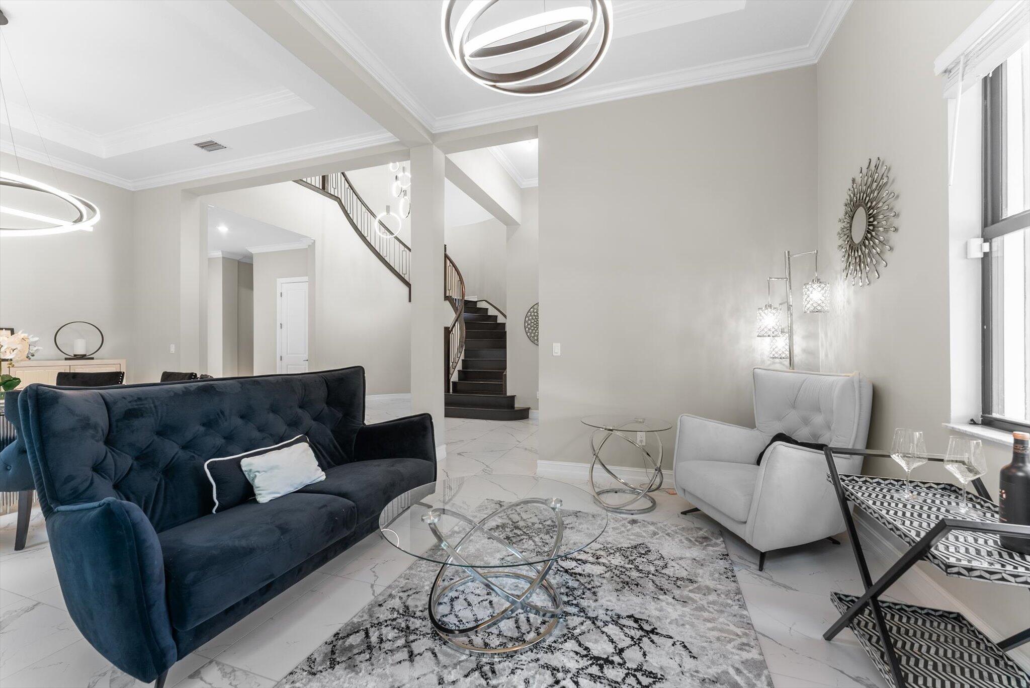 8195 Grand Prix Lane