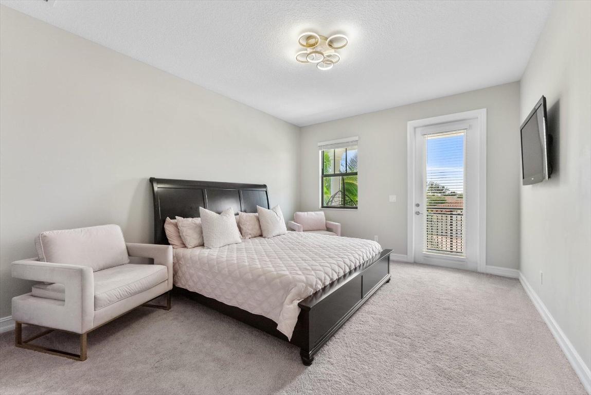 8195 Grand Prix Lane