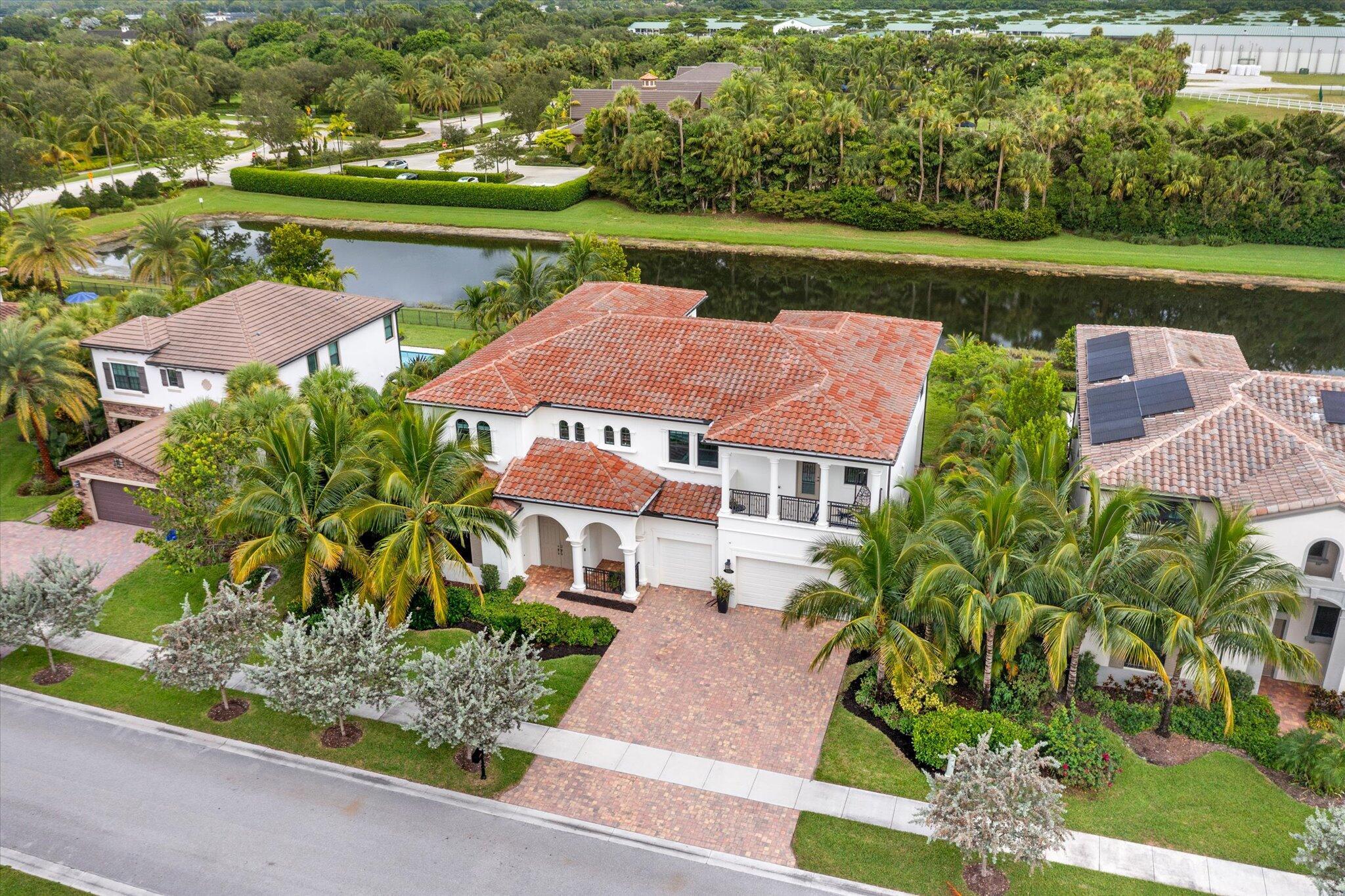 8195 Grand Prix Lane