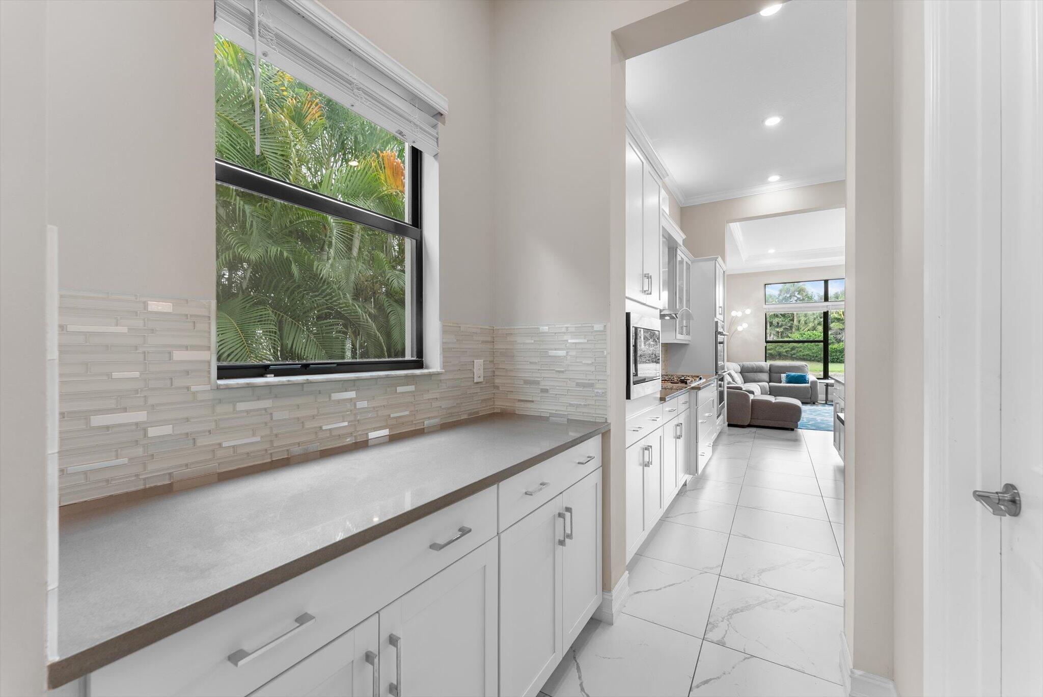 8195 Grand Prix Lane