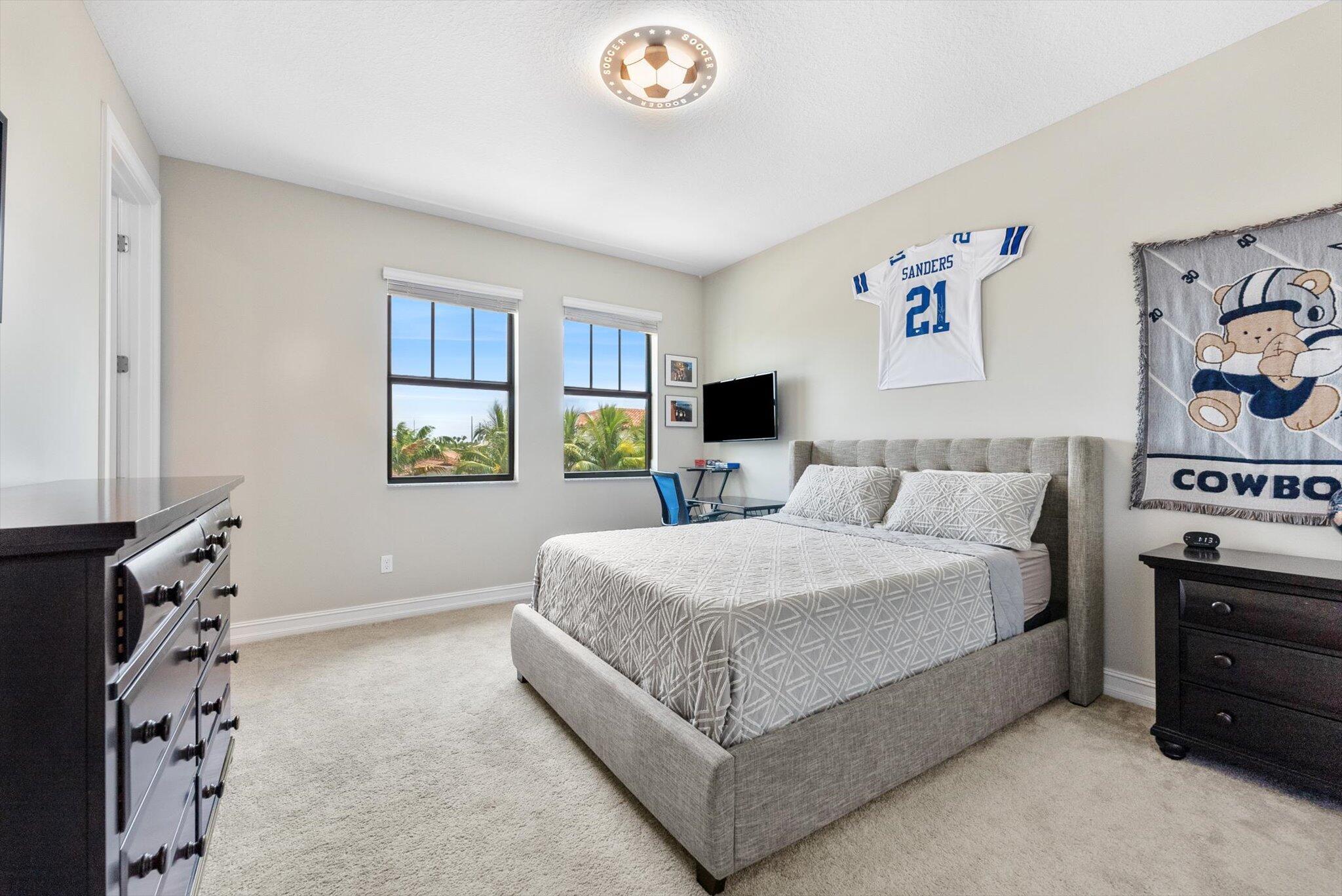 8195 Grand Prix Lane