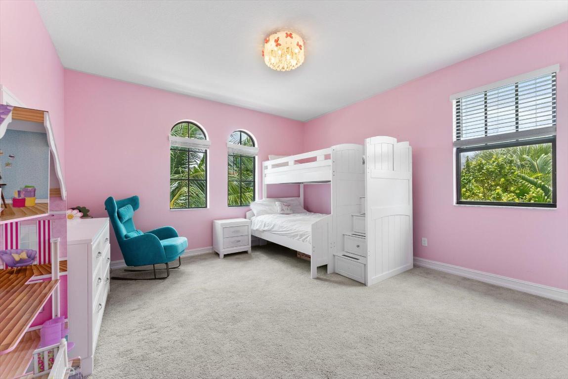 8195 Grand Prix Lane