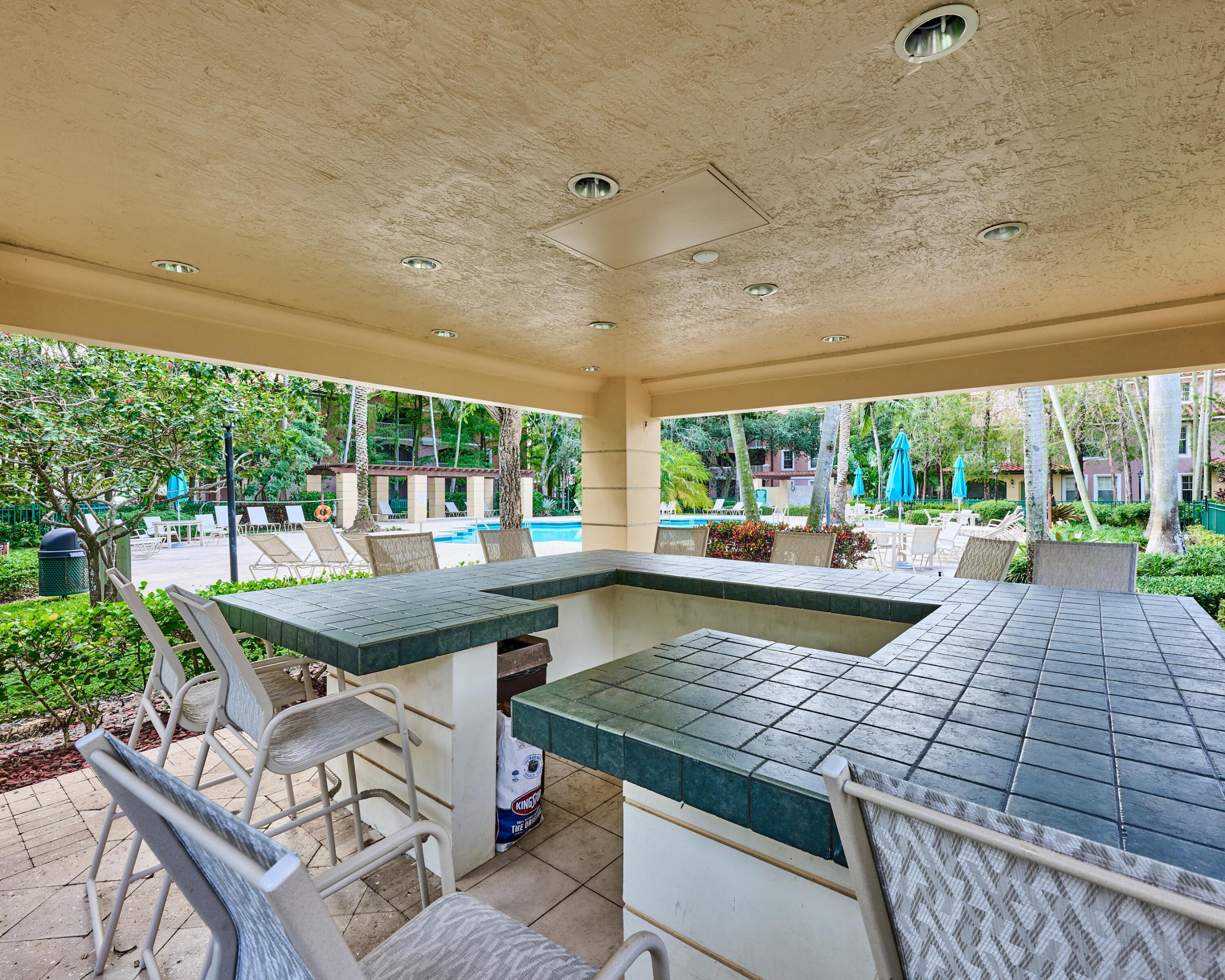 6436 W Sample Road 6436