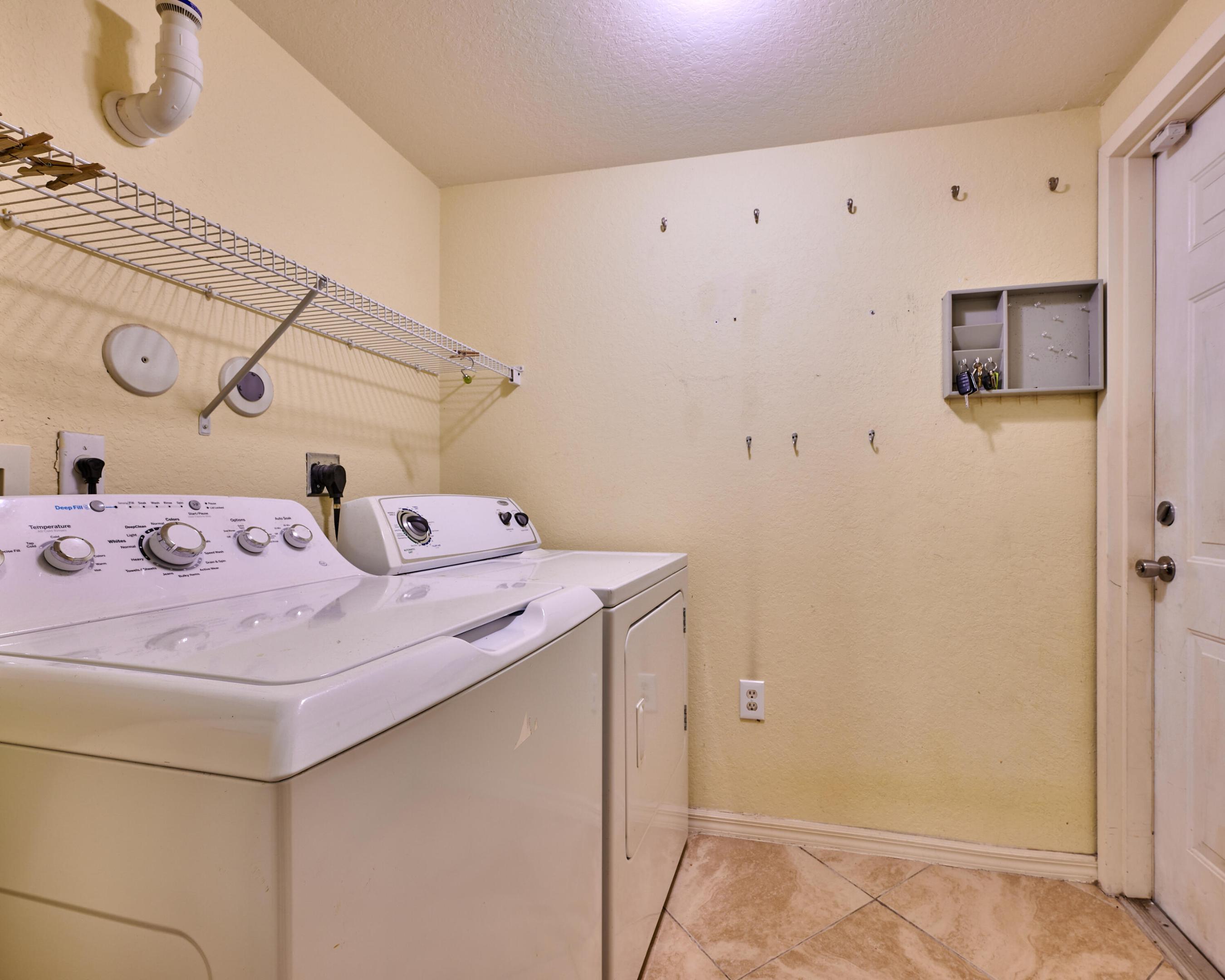 6436 W Sample Road 6436