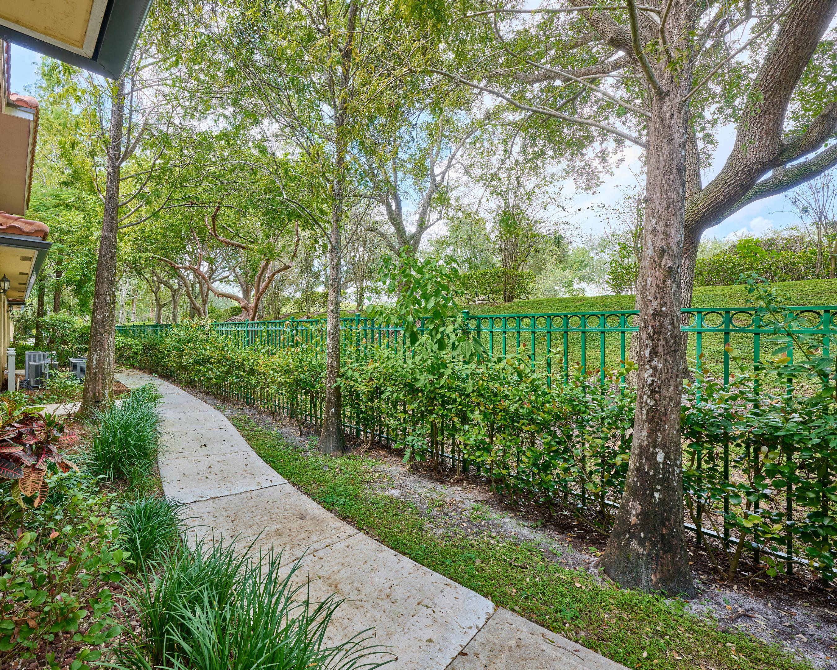 6436 W Sample Road 6436