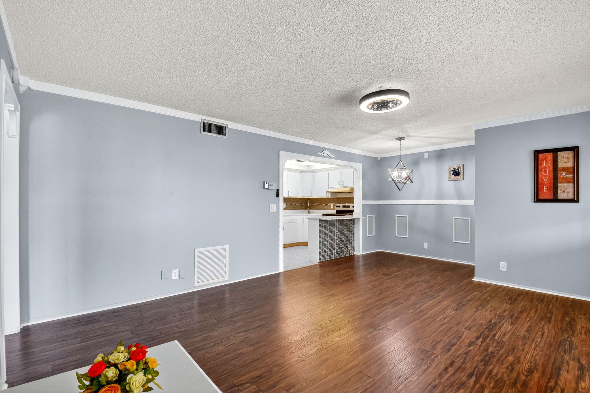 337 Knotty Pine Circle A-2