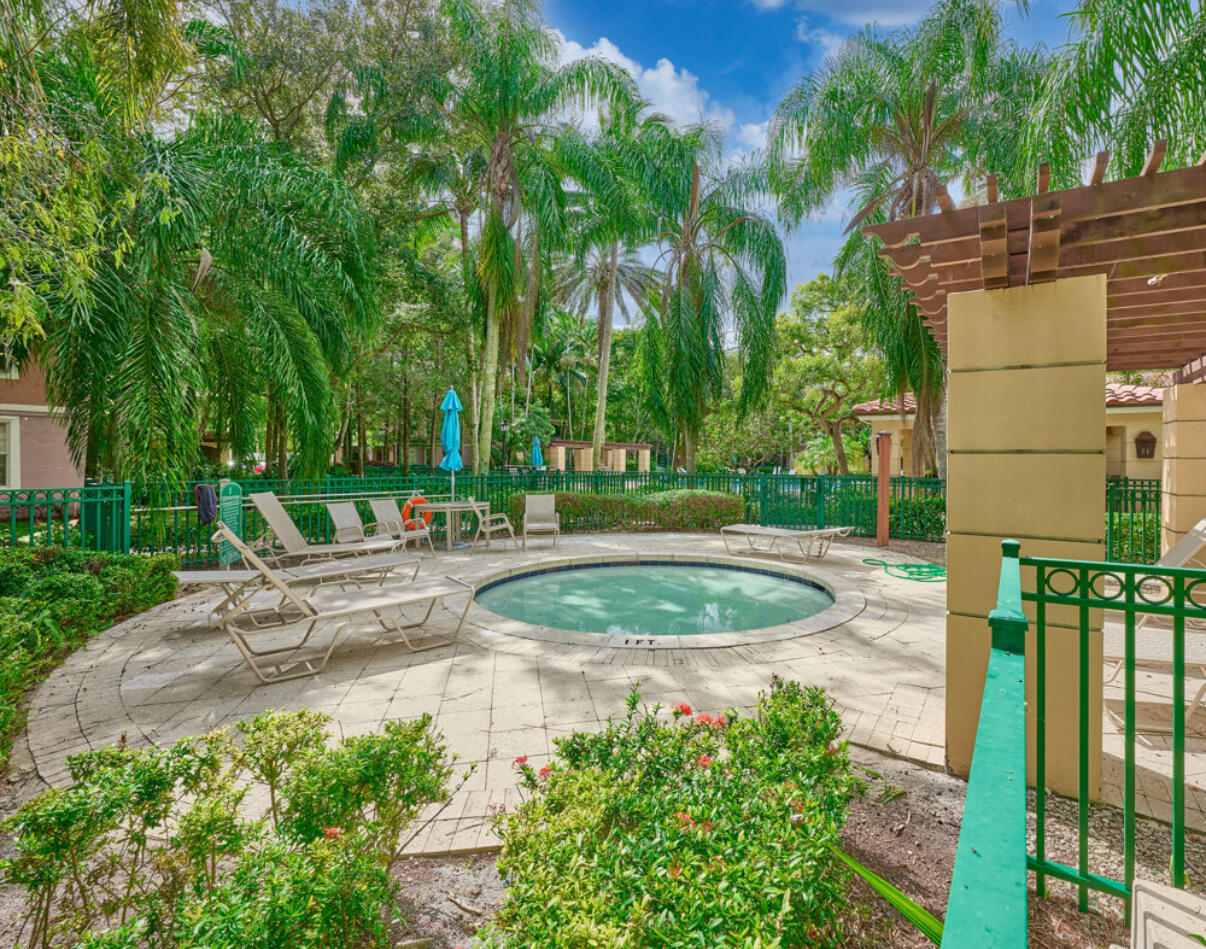 6344 W Sample Road 6344