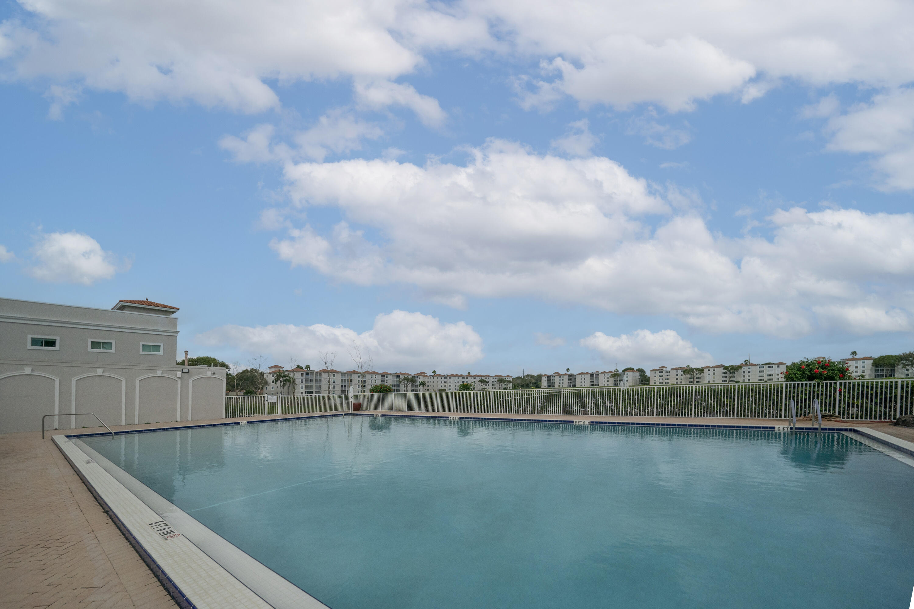 6067 Kings Gate Circle