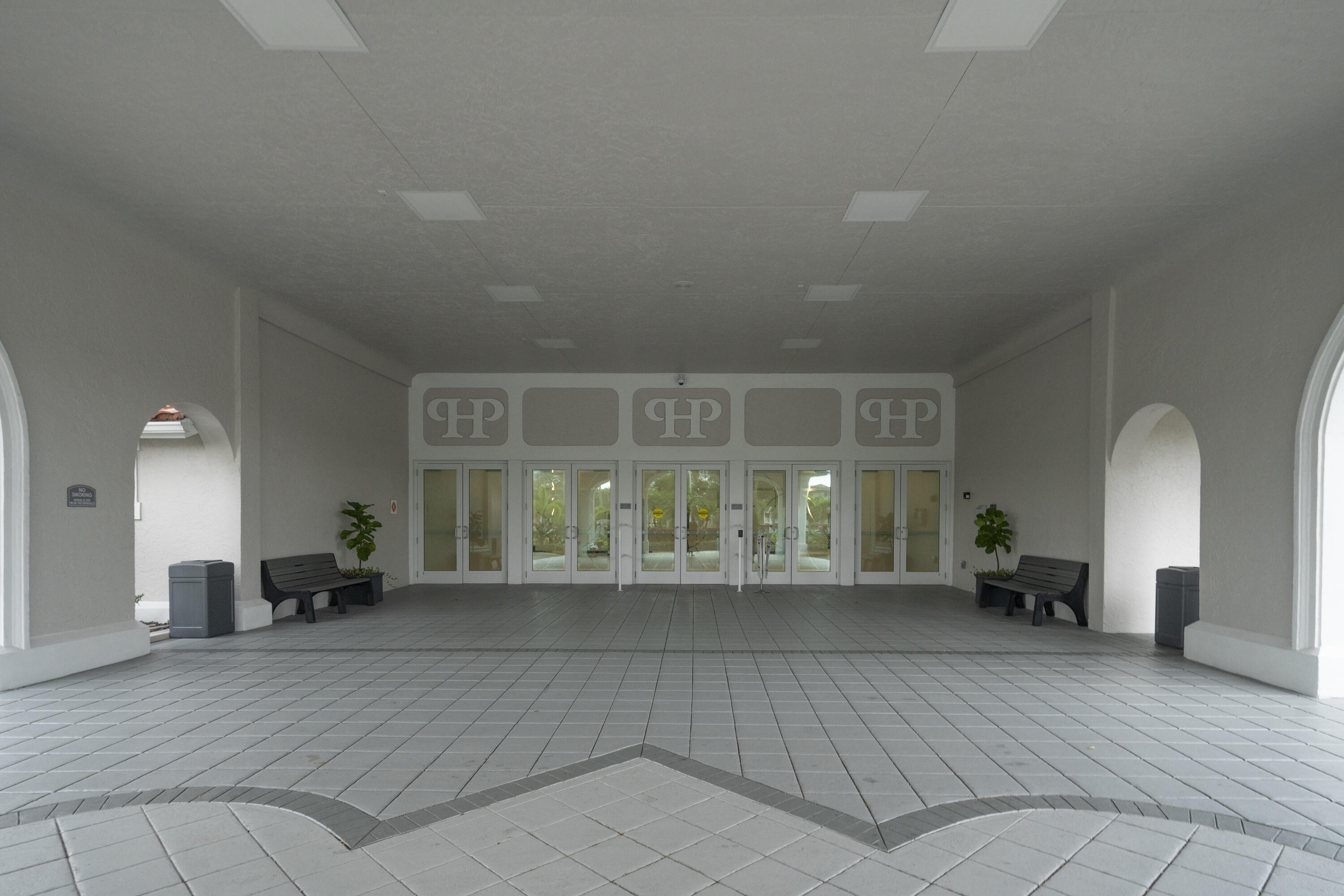 6067 Kings Gate Circle