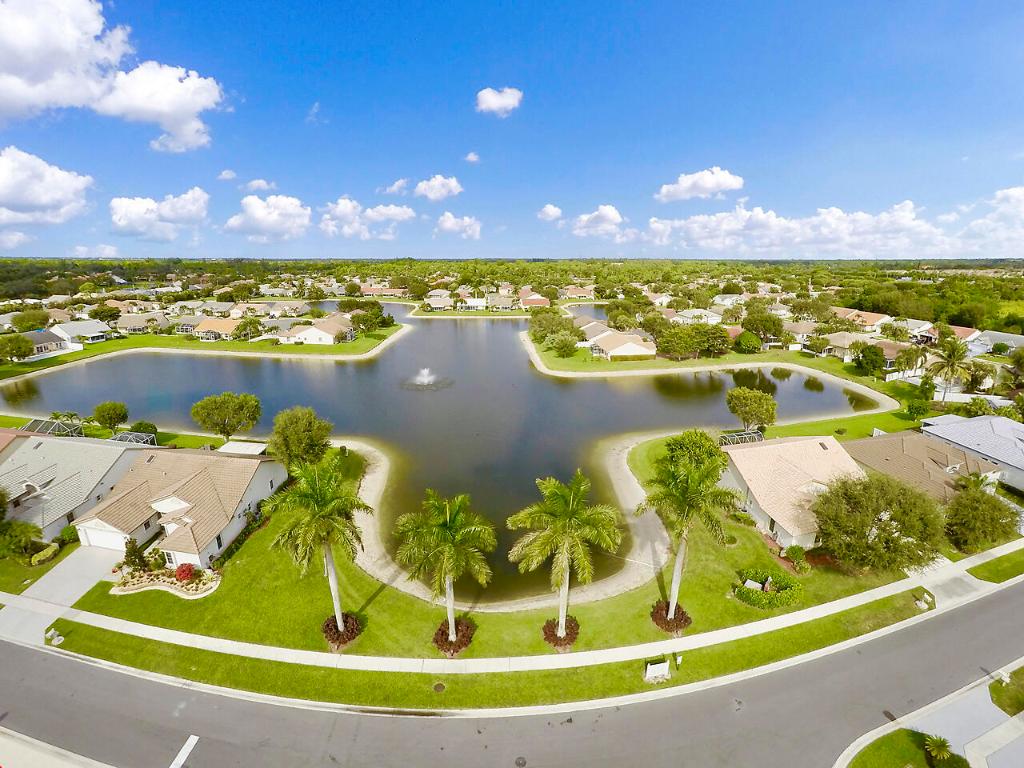 3723 Spring Crest Court, Lake Worth