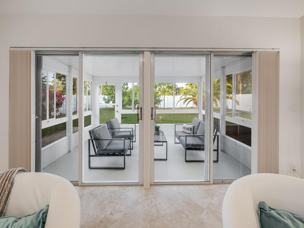 3723 Spring Crest Court, Lake Worth