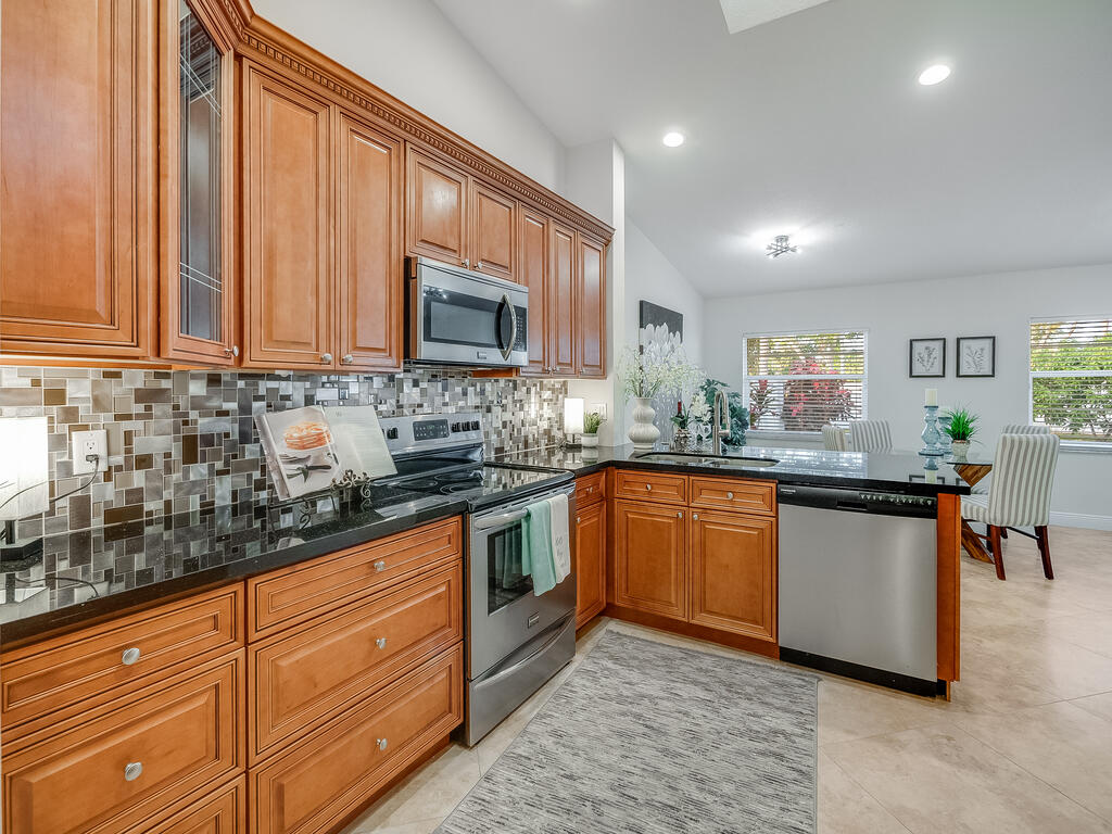 3723 Spring Crest Court, Lake Worth