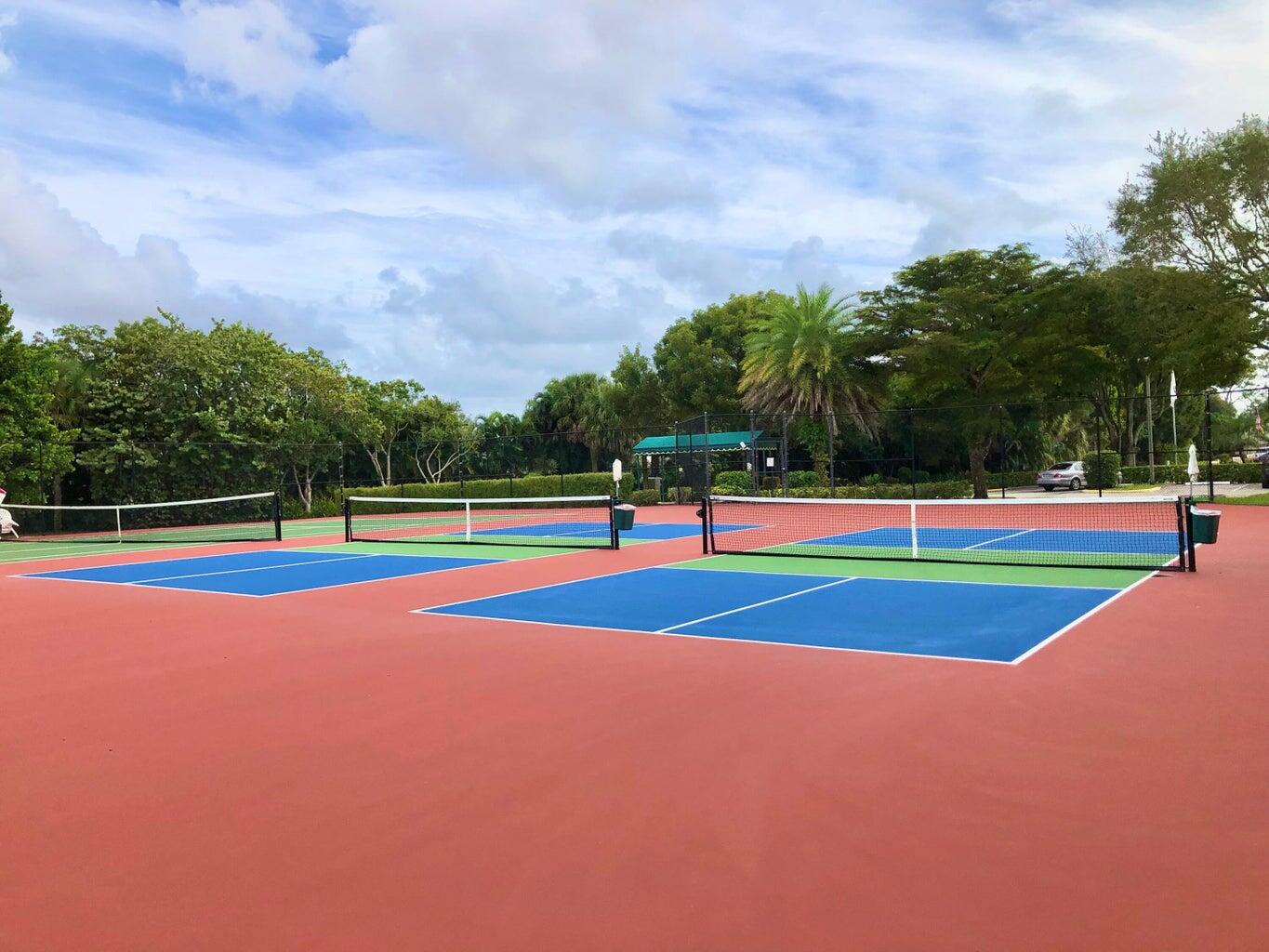 3723 Spring Crest Court, Lake Worth