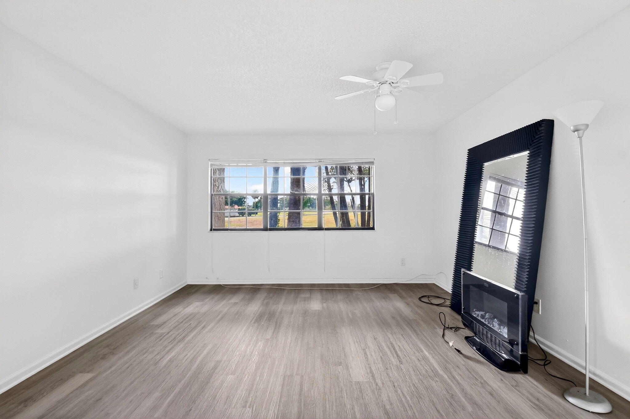 11281 Aspen Glen Drive 104