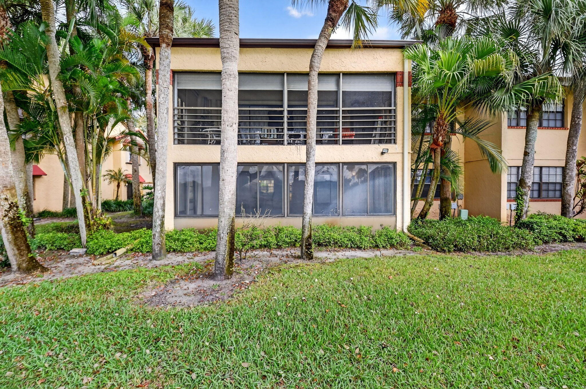 11281 Aspen Glen Drive 104