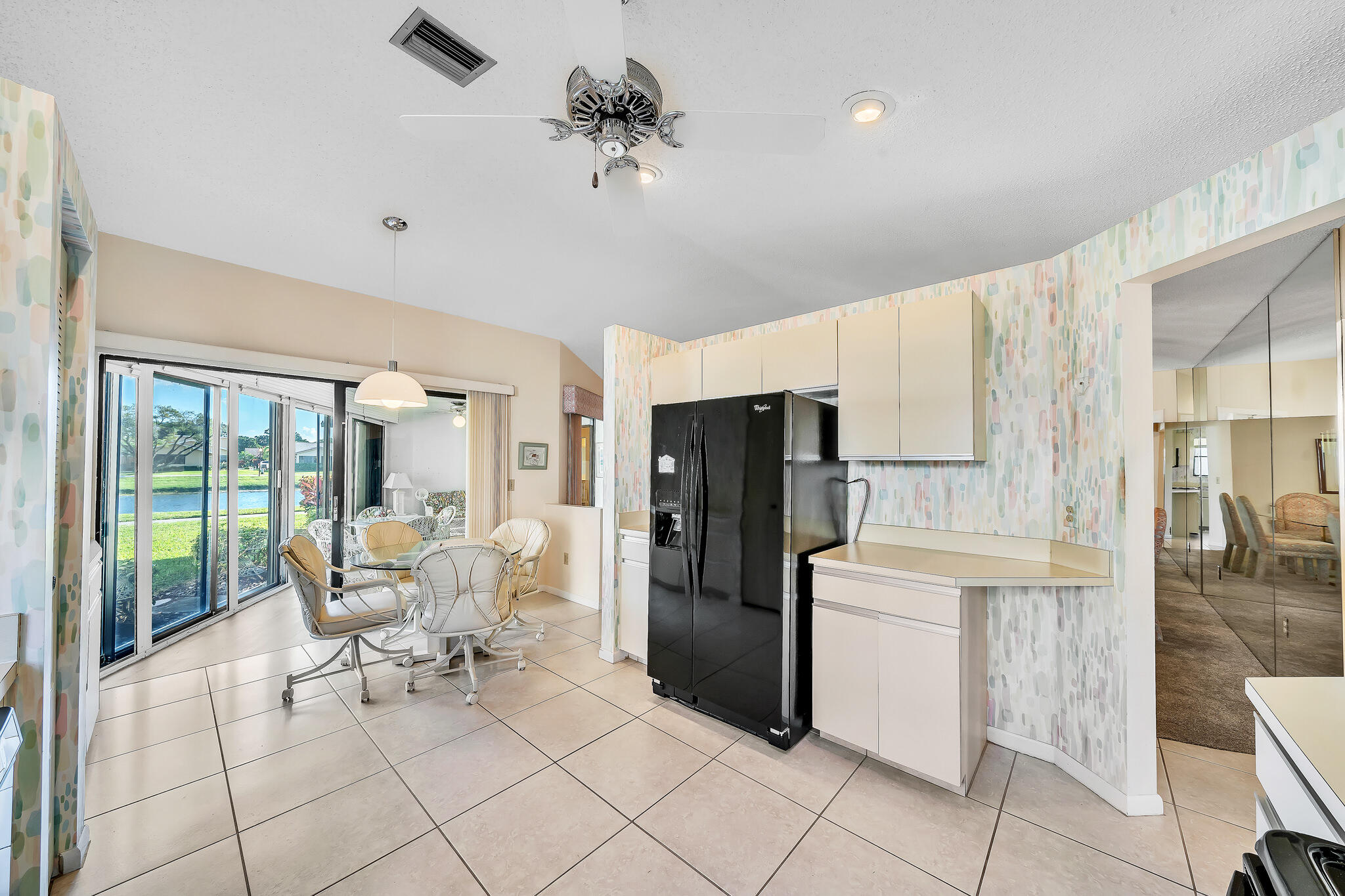 2594 NW 12th Street