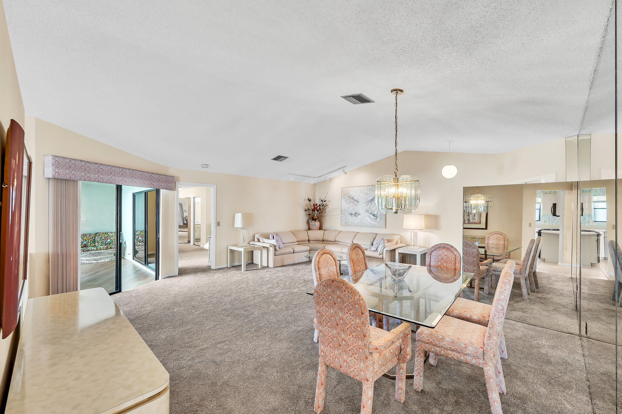 2594 NW 12th Street