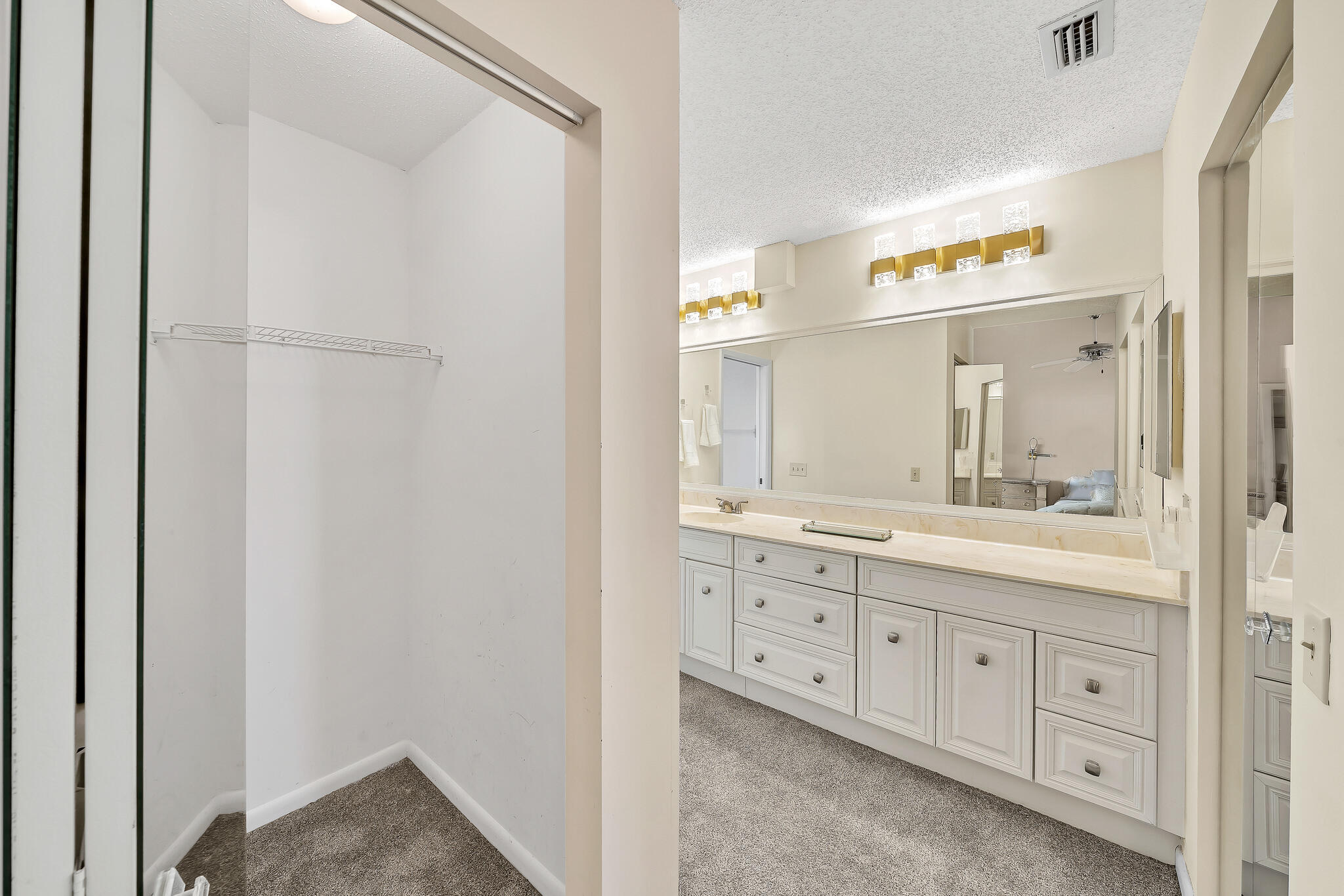 2594 NW 12th Street